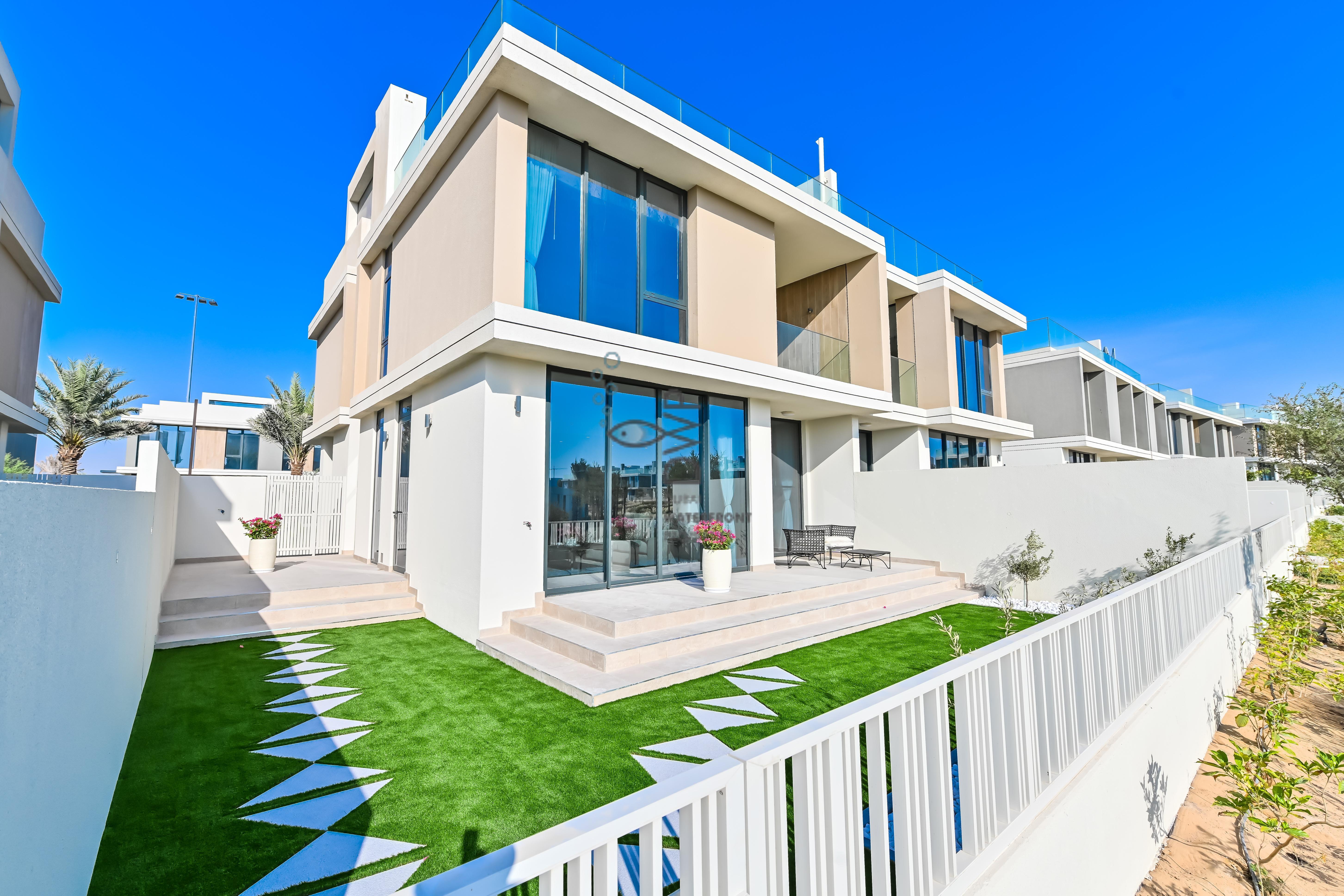 Vacant! 3BR + Maids | Sky Terrace | Close to Pool and Park