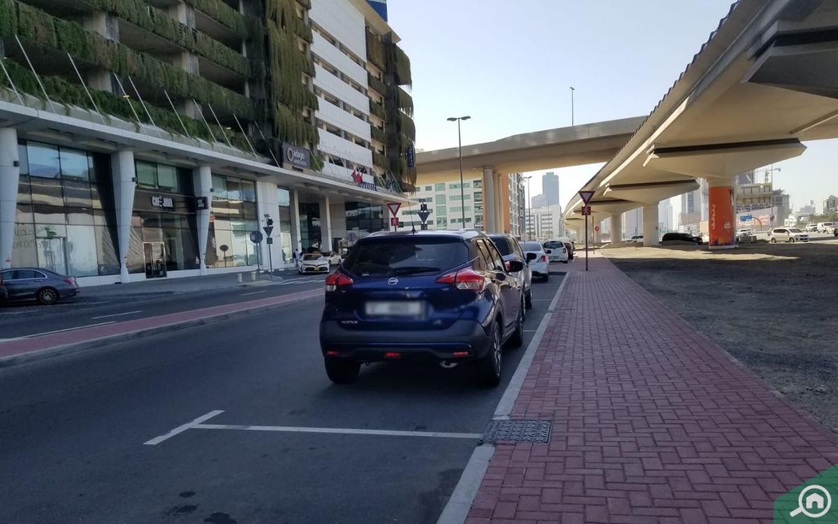 API Trio Tower Sheikh Zayed Road Guide | Bayut