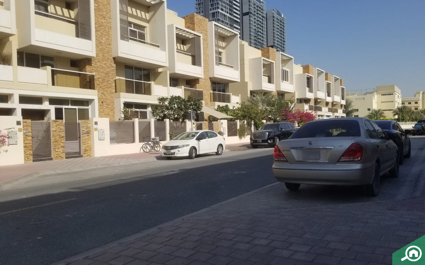 Parking in Goldenwoods Villas