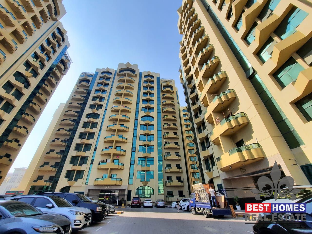 Rashidiya Towers, Ajman Guide | Bayut