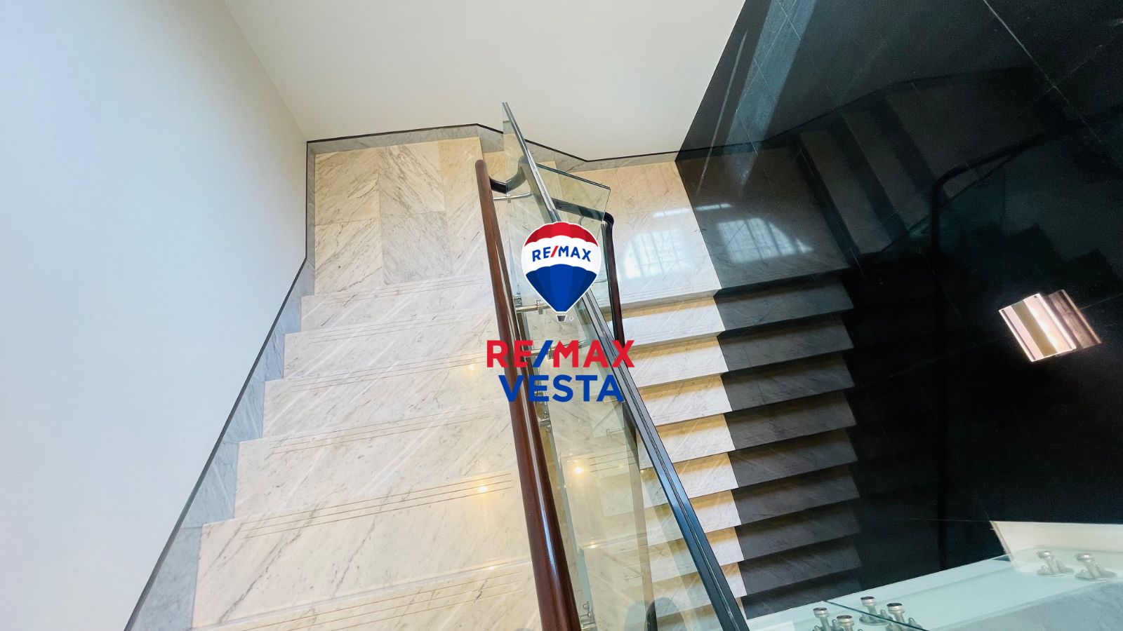 Close to Beach | Ready to Move | Maid Room | Premium Community