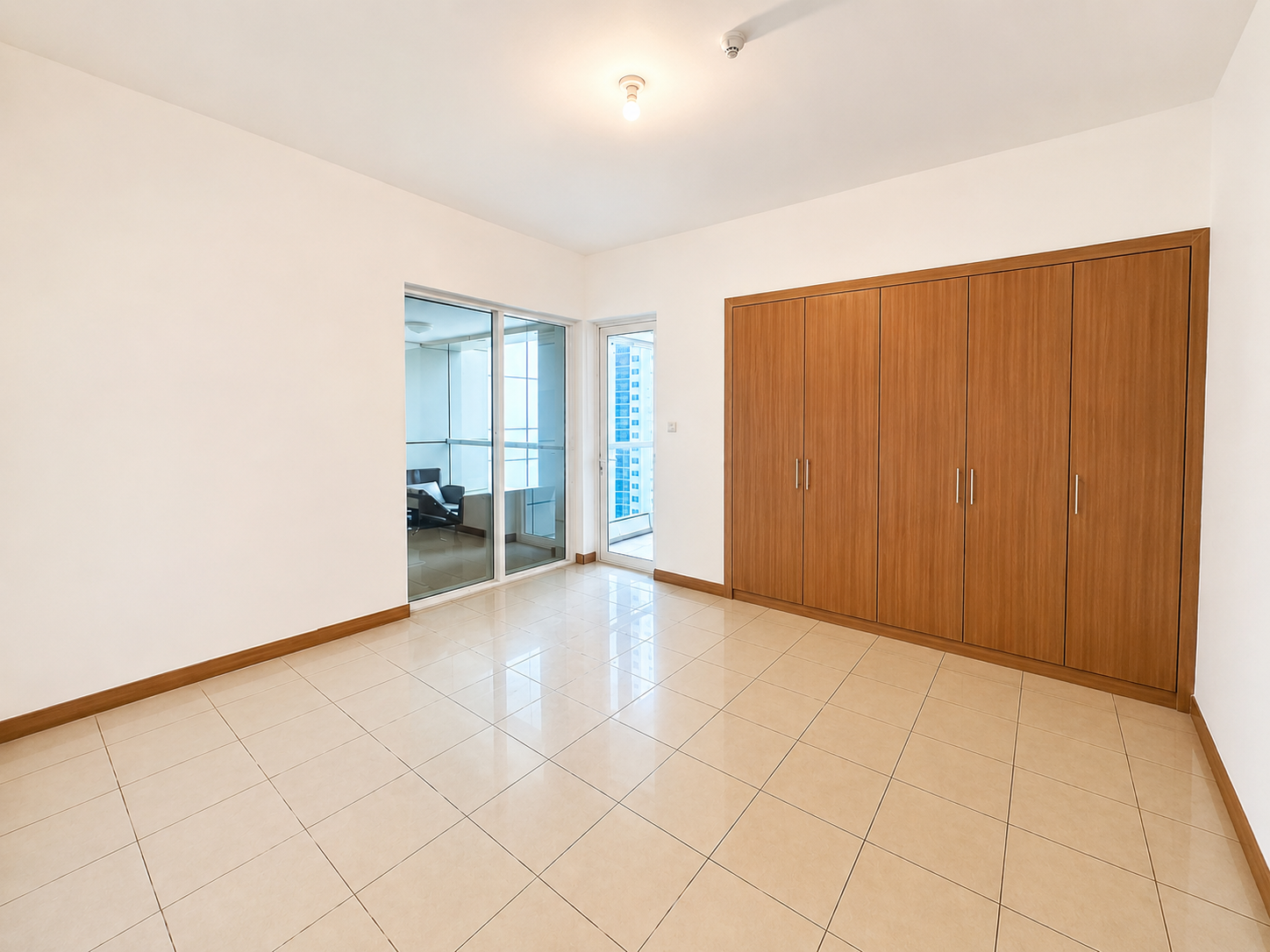 Next to Tram | Huge Layout | Ready To Move