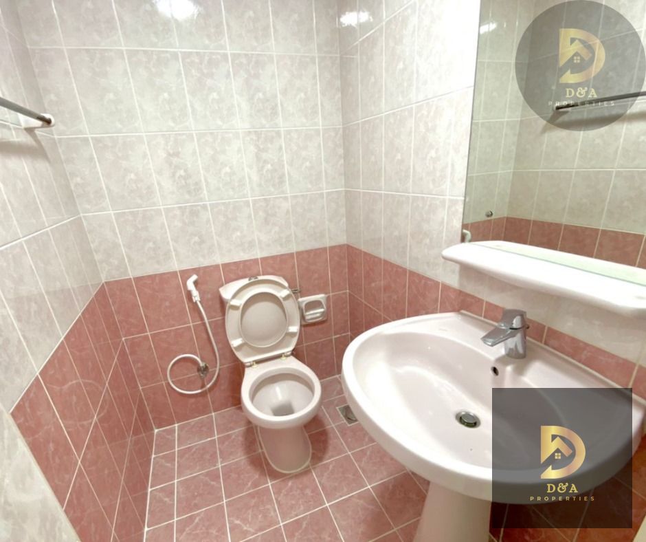 Spacious 1-Bedroom Apartment with Balcony in Golden Sands 12, Al Mankhool, Bur Dubai | NO COMMISSION