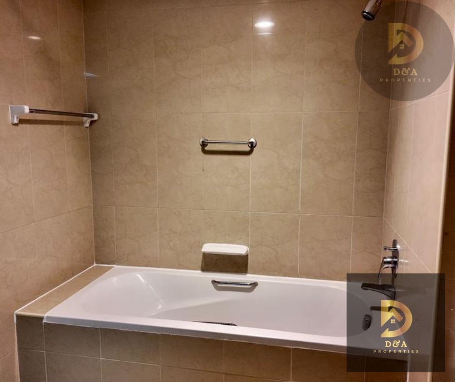 Exclusive 4 Bedroom Apartment in Golden Sands 9, Al Mankhool, Bur Dubai | NO COMMISSION