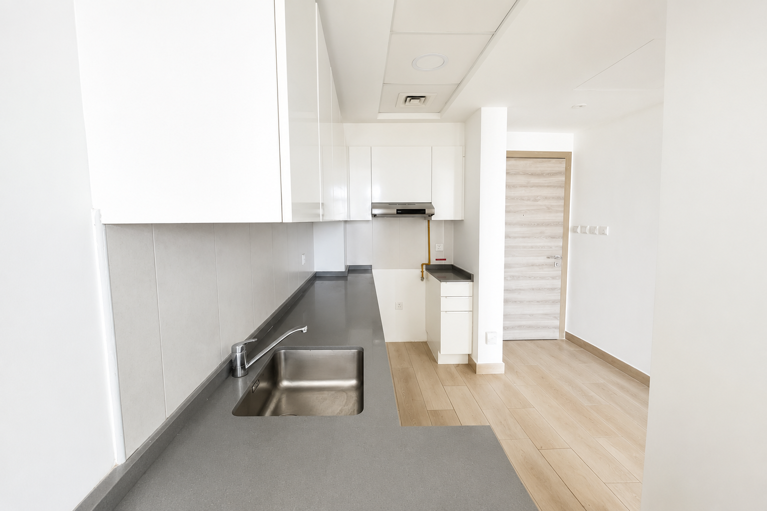 Bright Layout | Premium Amenities | Ready to Move
