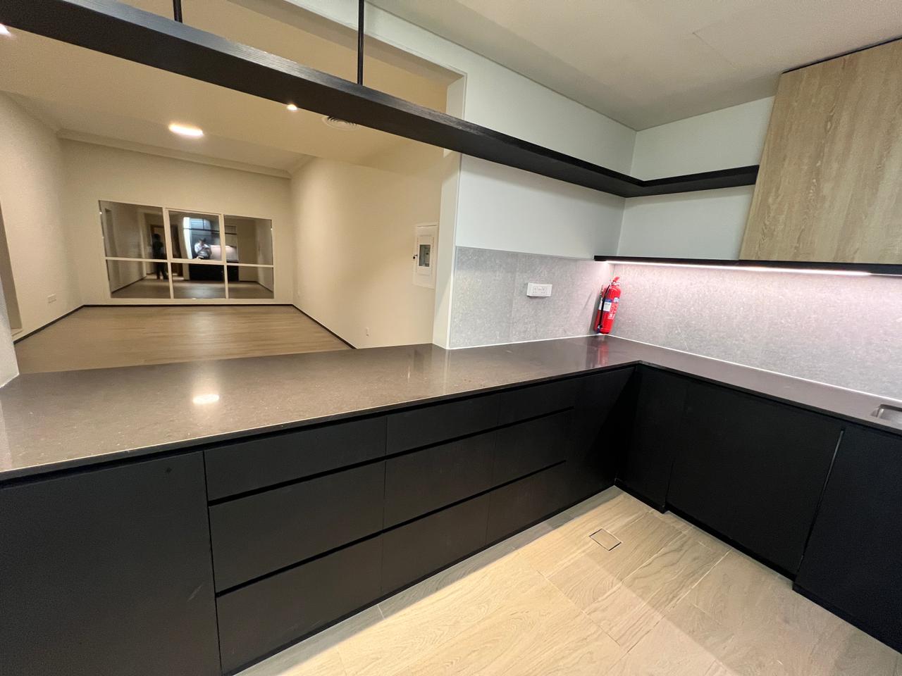 Modern 2-Bedroom Apartment for Rent – Amber Residence