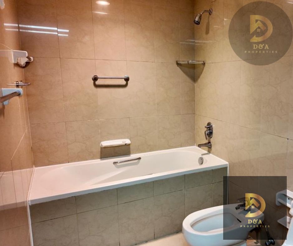 Exclusive 4 Bedroom Apartment in Golden Sands 9, Al Mankhool, Bur Dubai | NO COMMISSION
