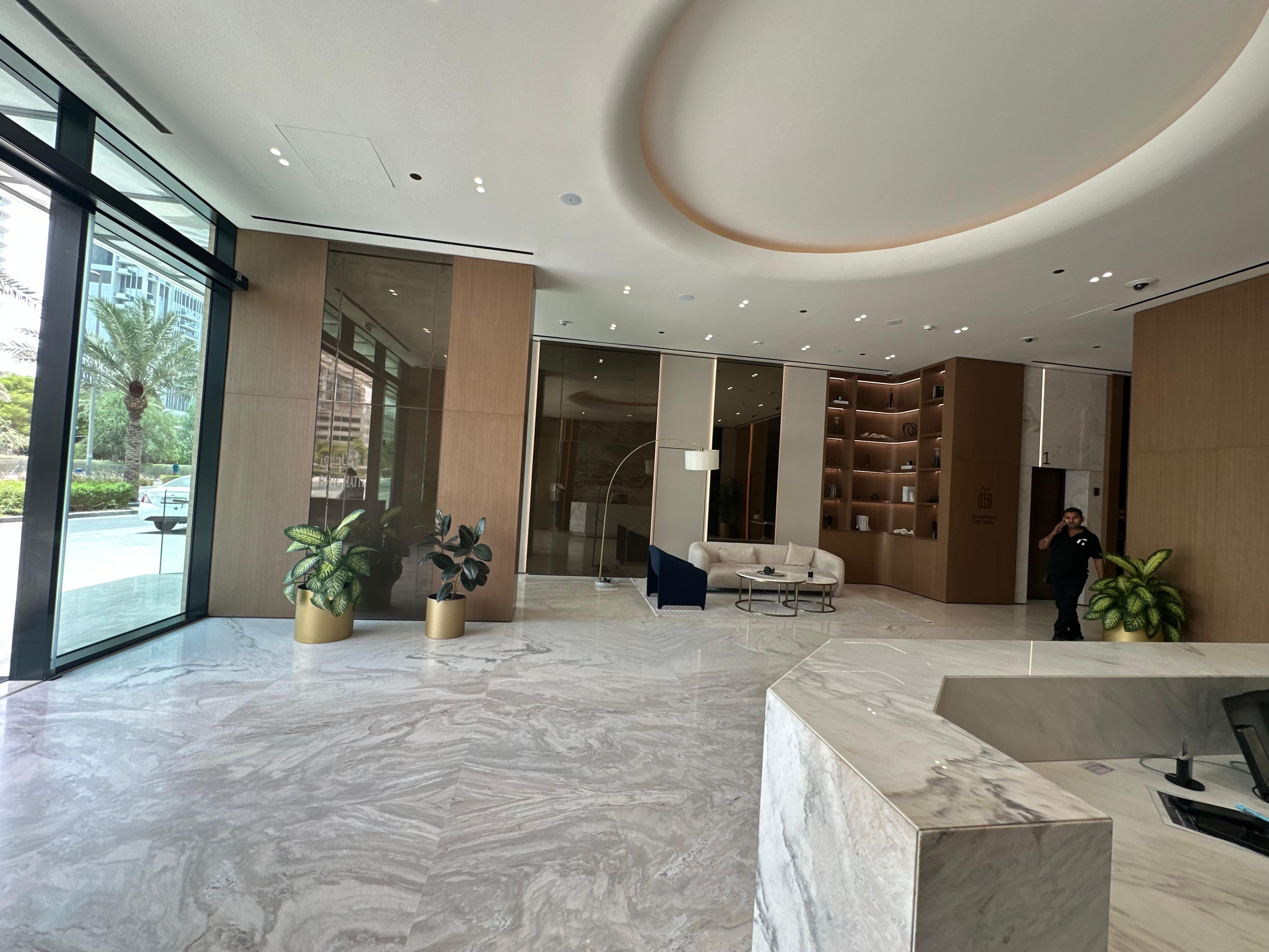 SEMI-FURNISHED I SPACIOUS I COMMUNITY VIEW