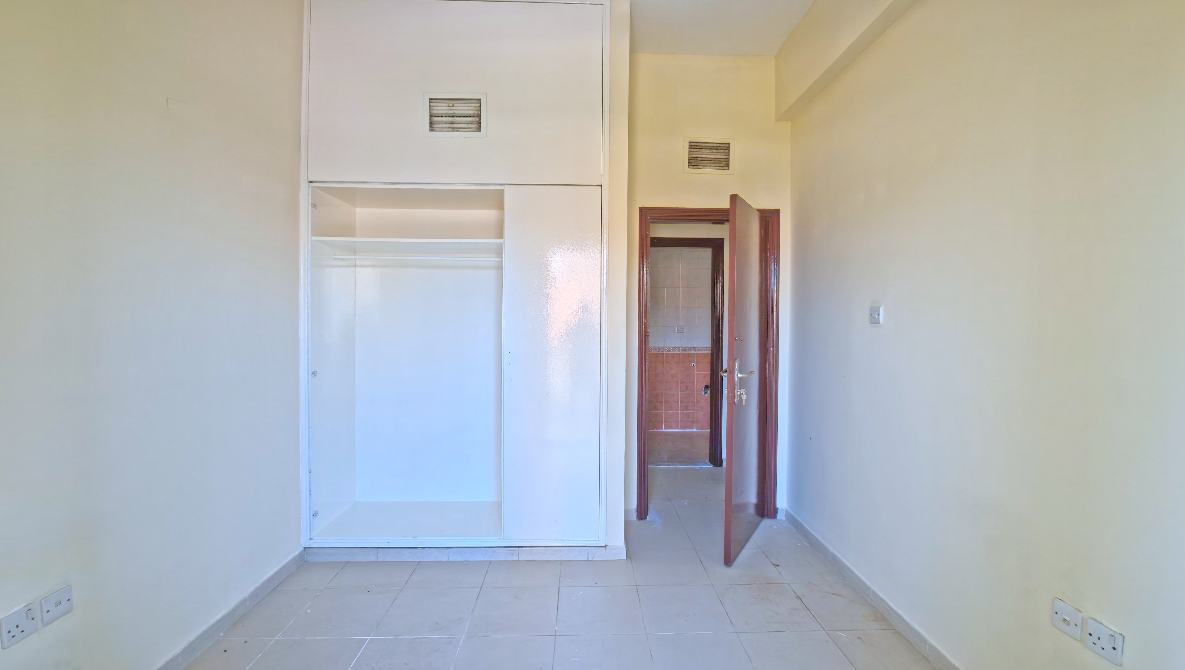 Spacious Layout | Big balcony | Near Bus Stop
