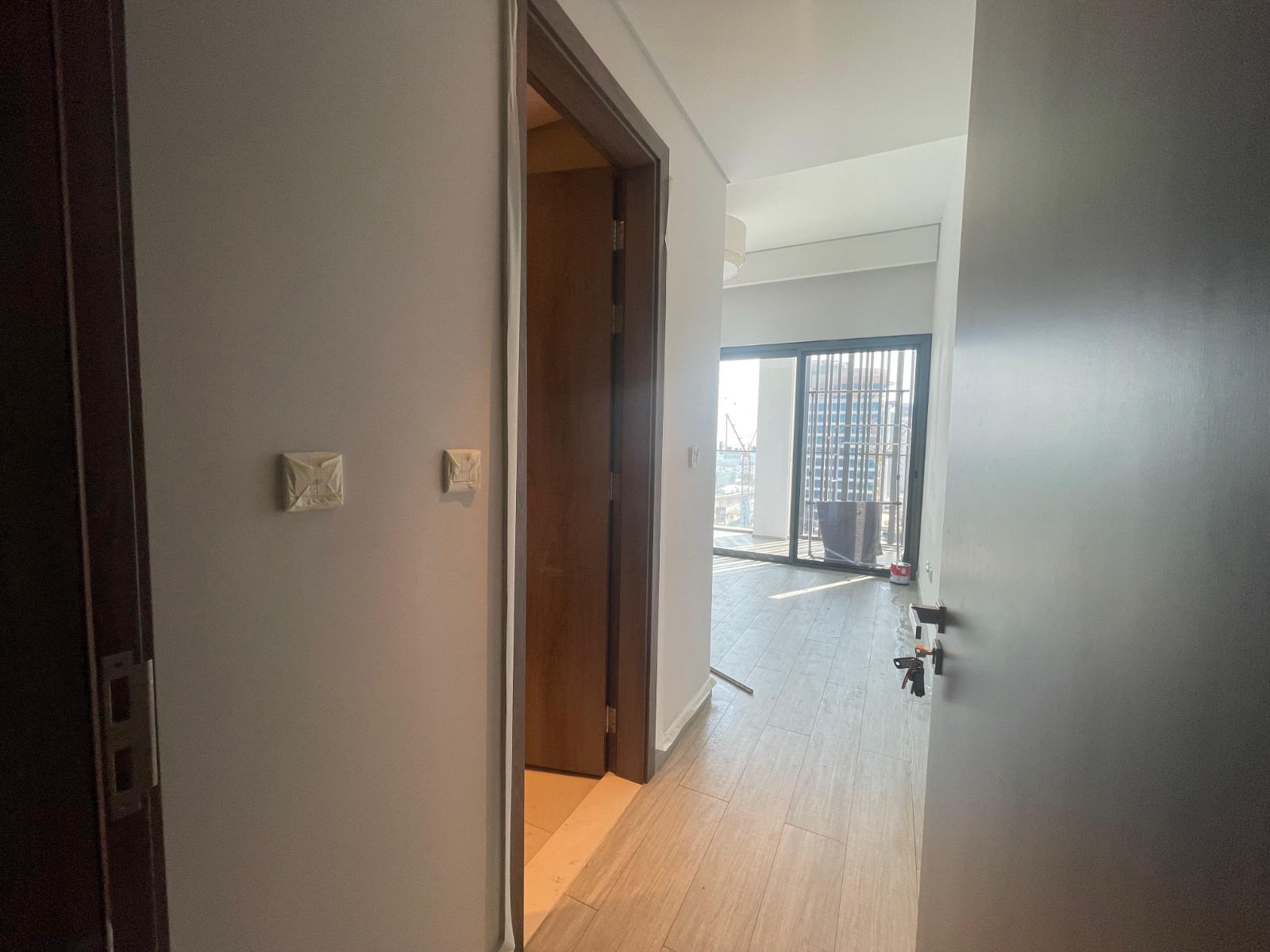 Bright | Big Layout | Community View