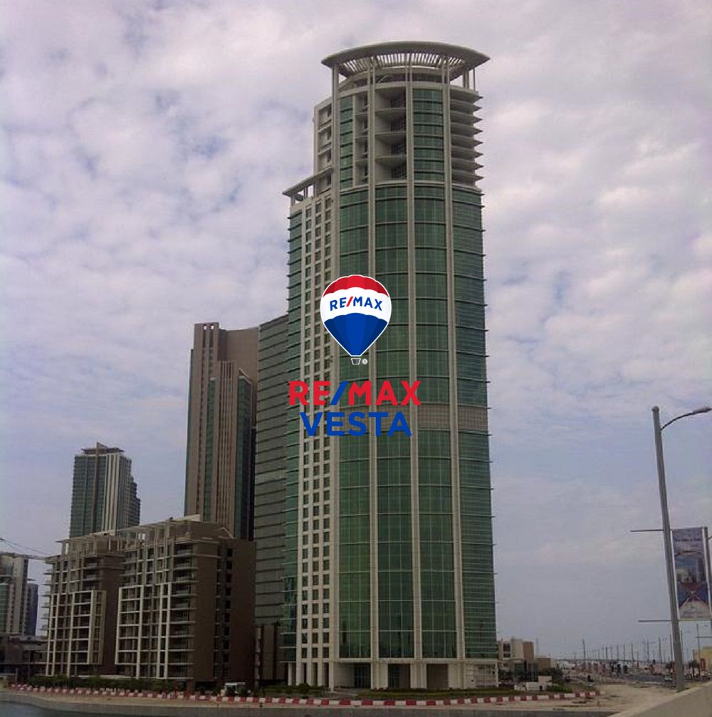 High Floor | Corner Unit with Sea View | Ample Layout | Rented