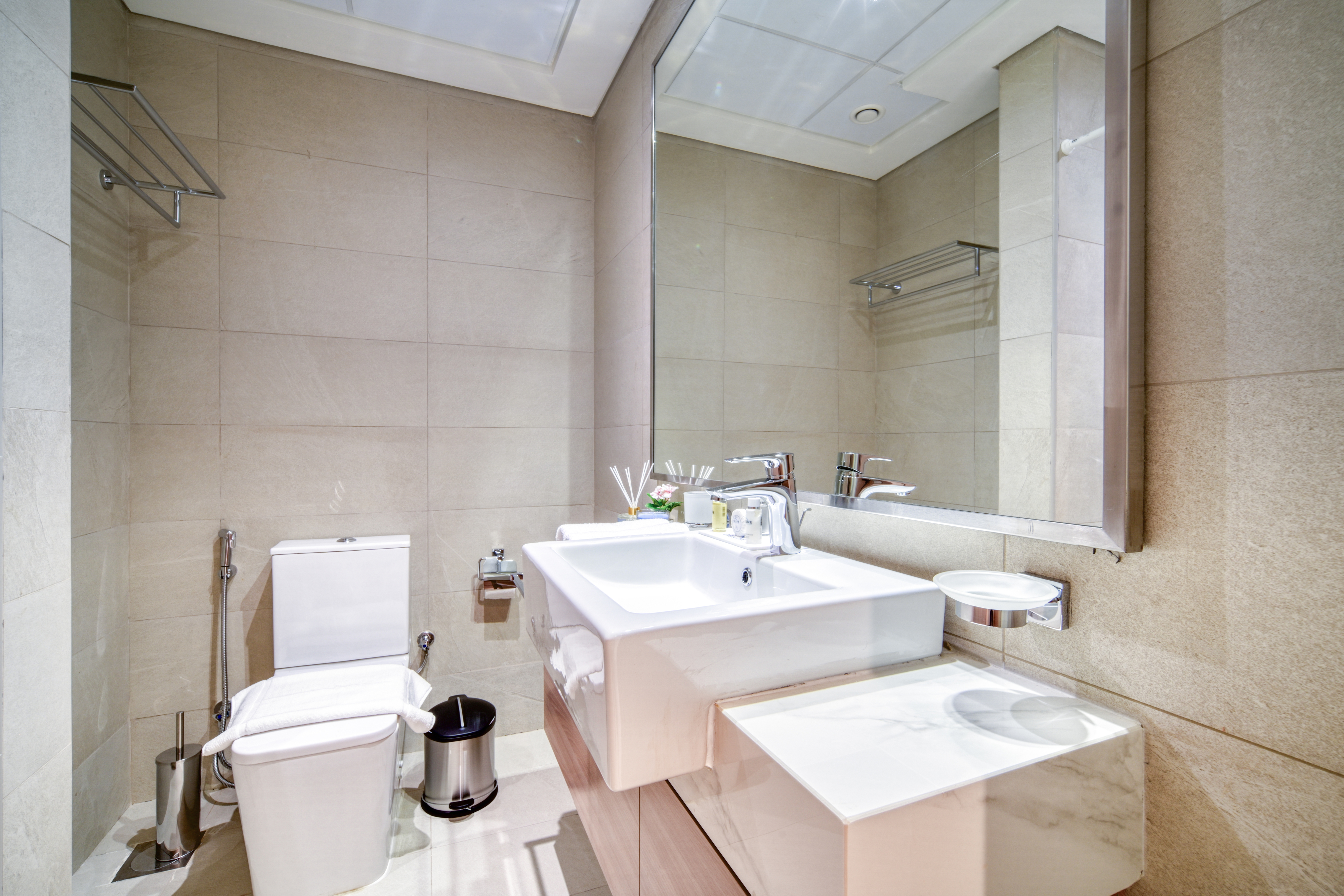 INVESTORS DEAL | HIGH DEMAND AREA | FURNISHED