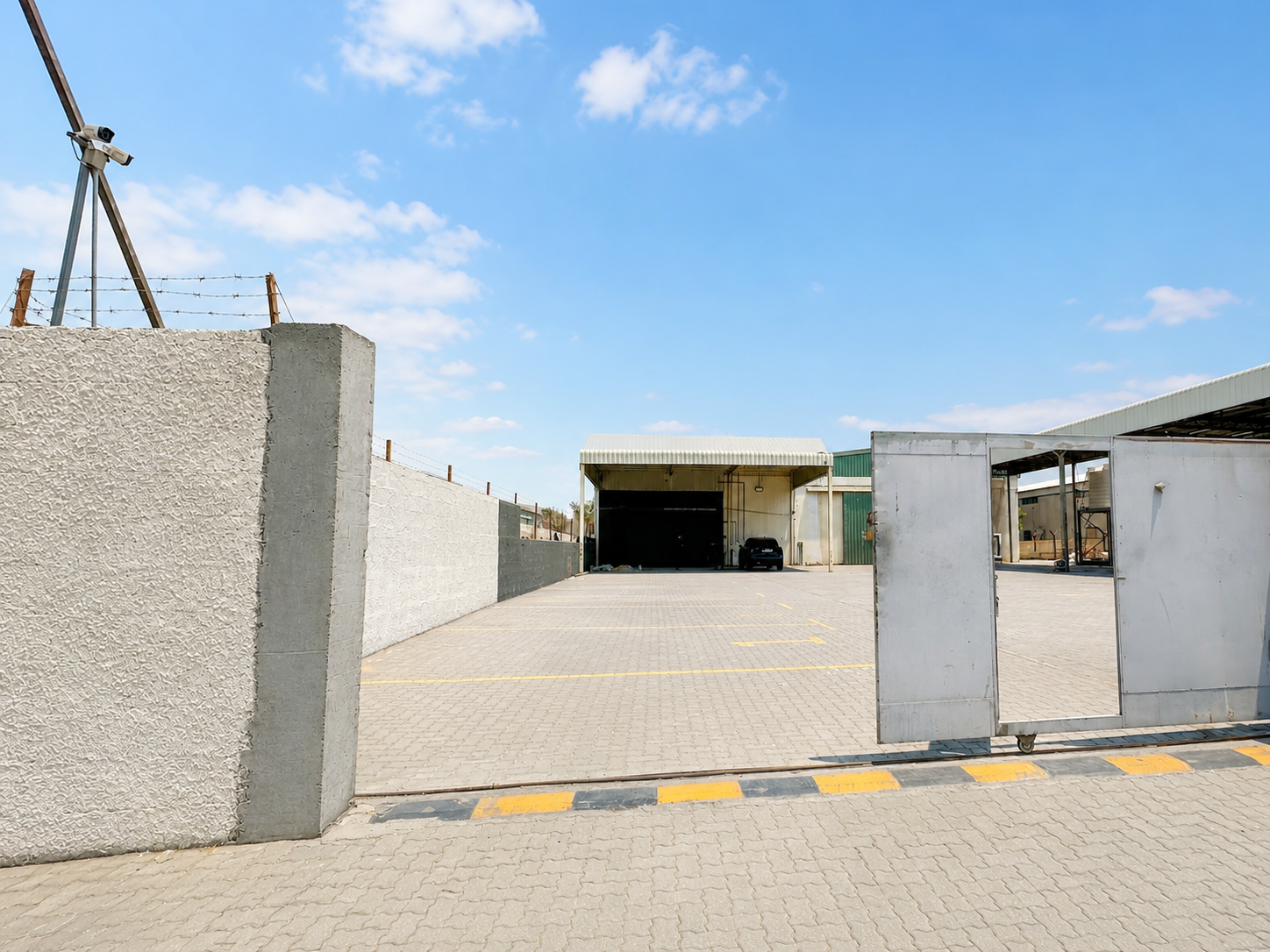 Spacious Warehouse | Prime Ras Al Khor Location | Easy Access