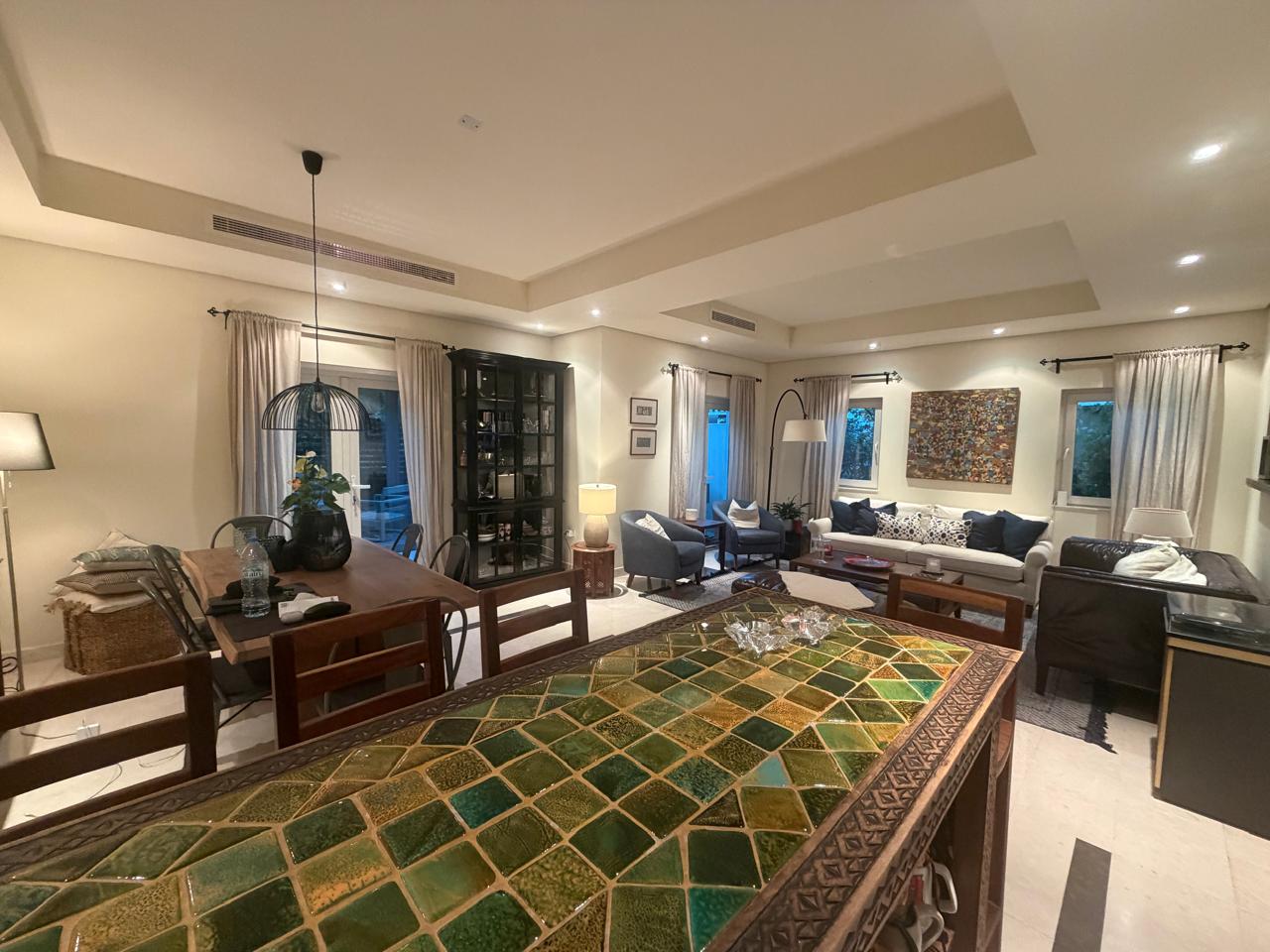 Exclusive | Vastu | End Corner | Type A | Metro | VOT