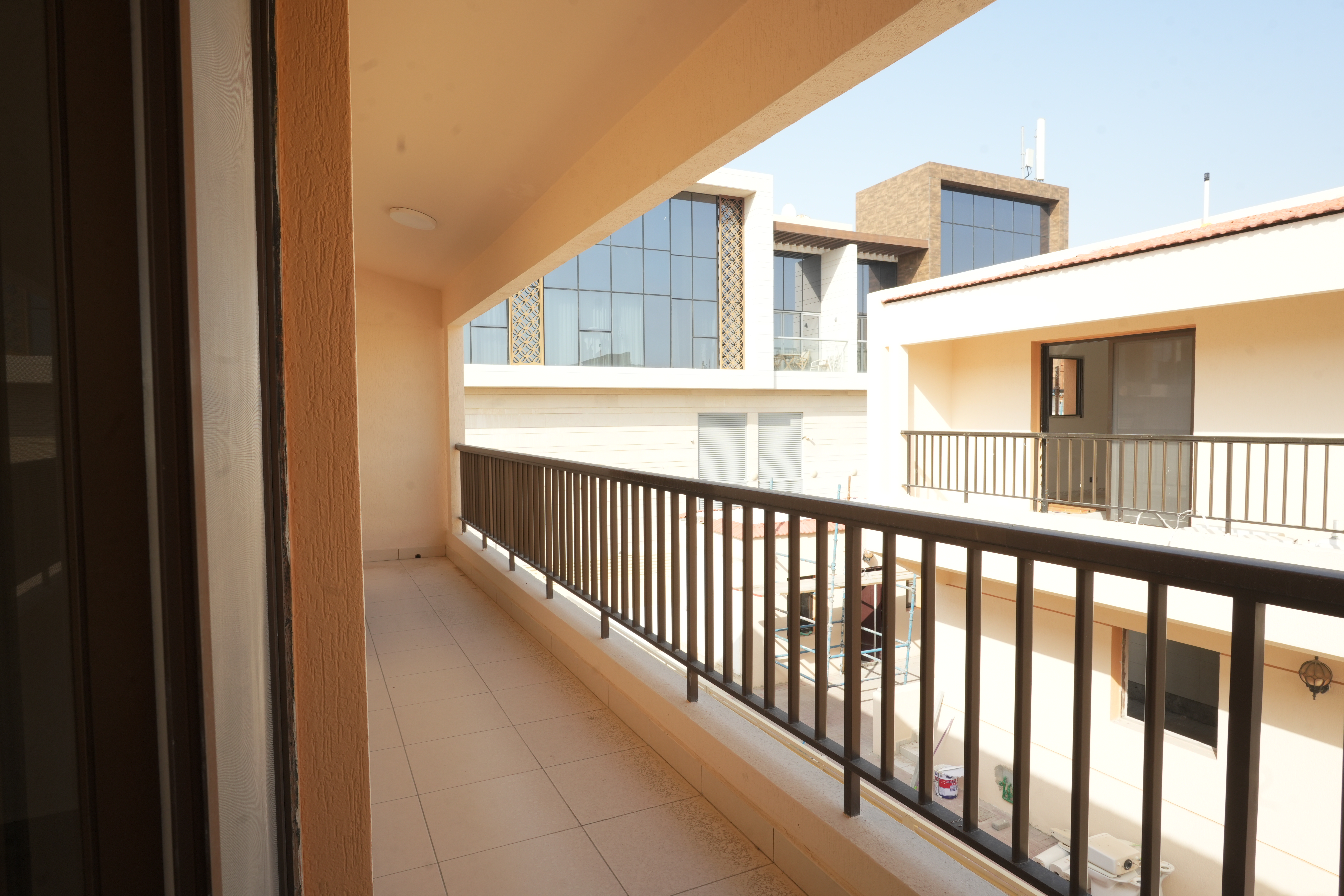 Fully Renovated 4BR + Maid Villa | Private Garden | Ready to Move | Jumeirah 3