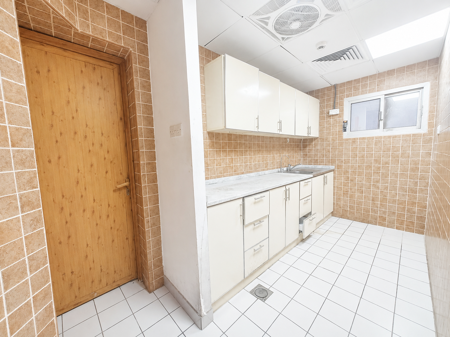Modern Office Space | Near Al Ghubaiba Metro | Al Souk Al Kabeer | Fully Furnished