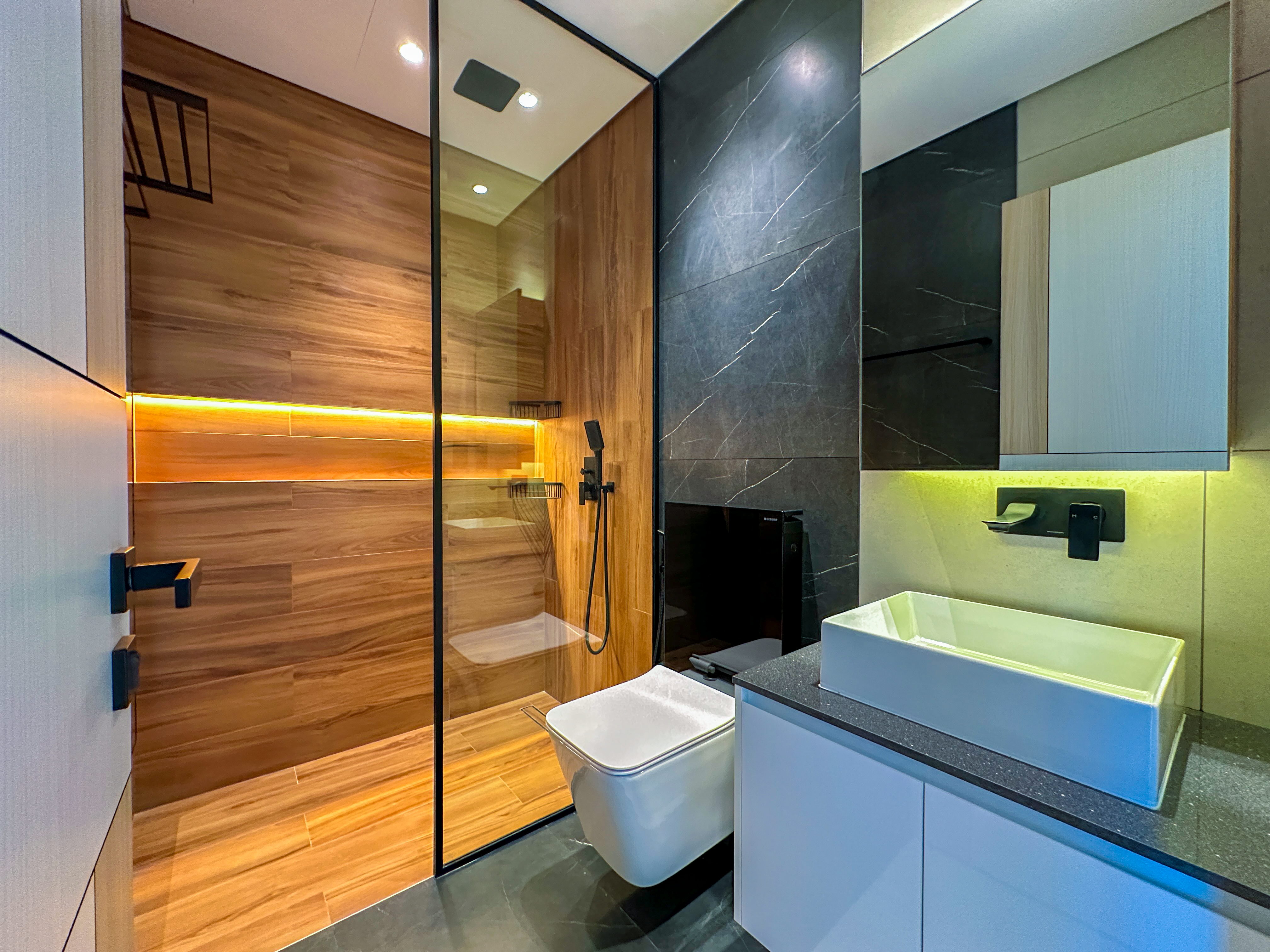 Spacious Layout | Luxury Living | Well-Maintained