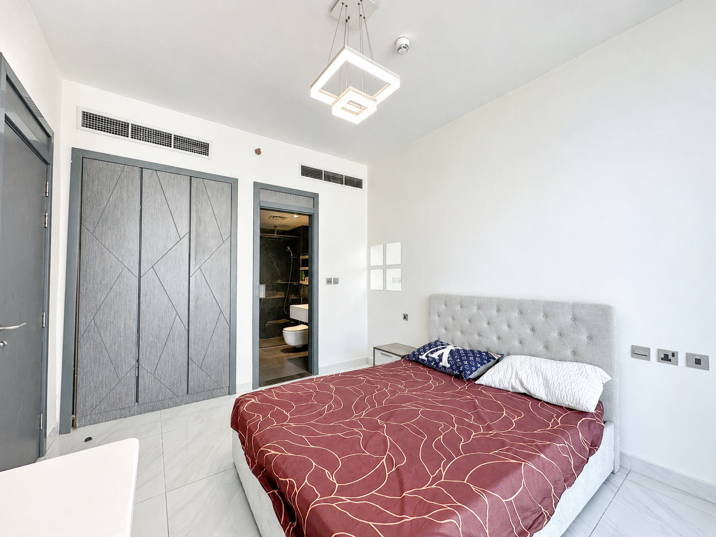 Spacious Apartment | Prime Location | Great Layout