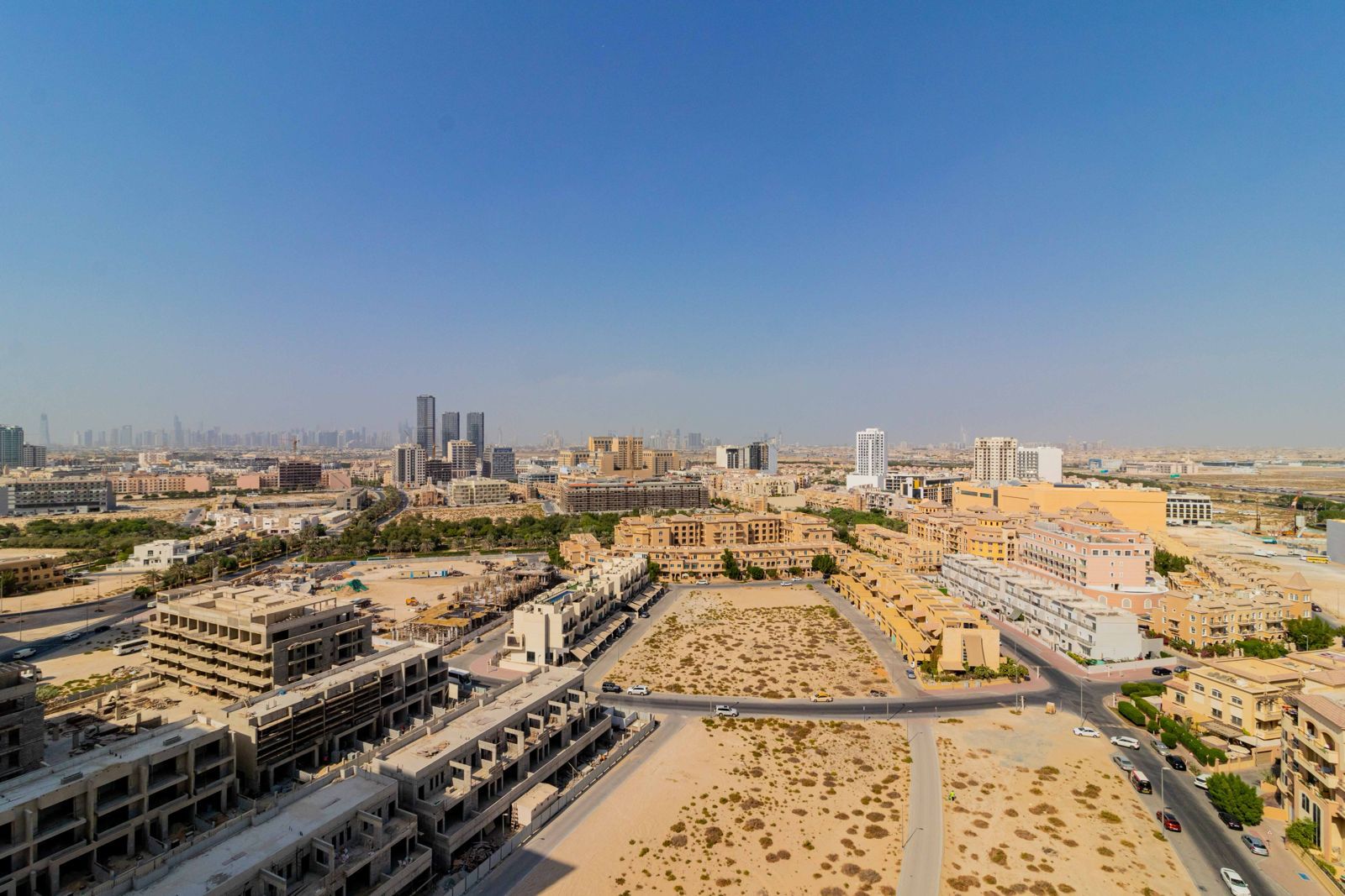 Spacious | Prime Location | Fully furnished