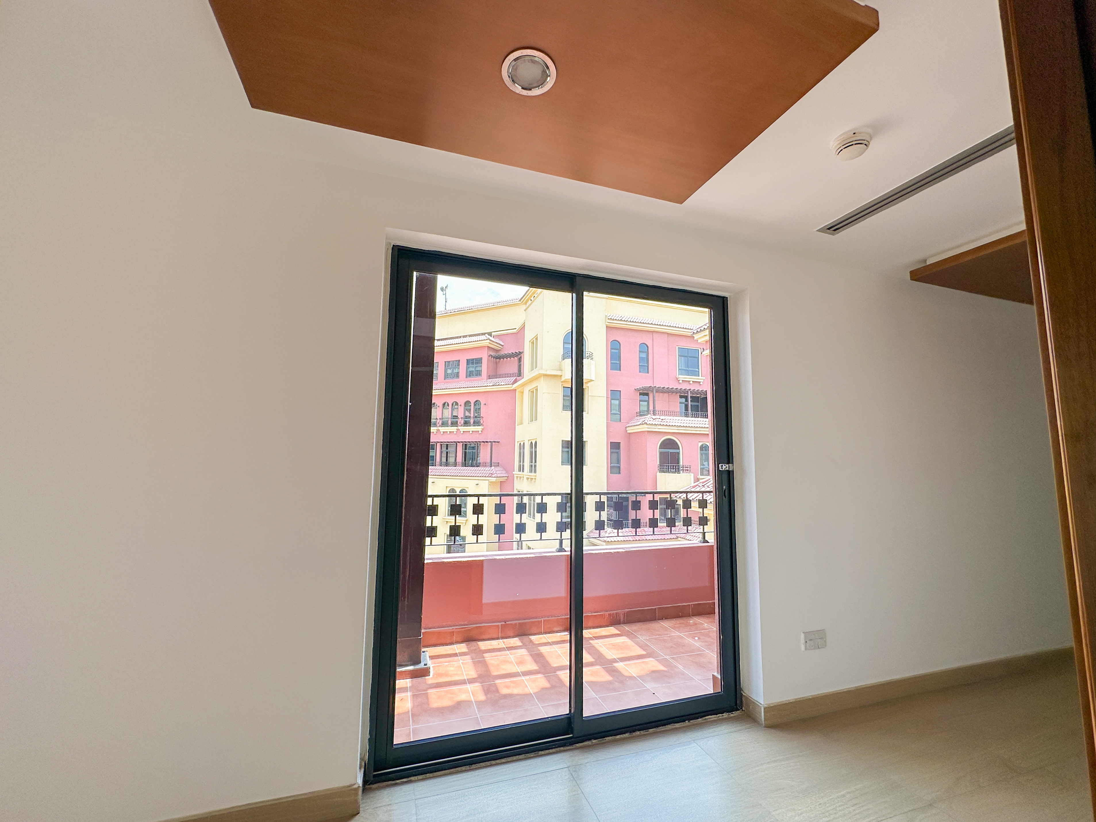 DHA Licensed Clinic | Turnkey Medical Facility | 4 Consultation Rooms