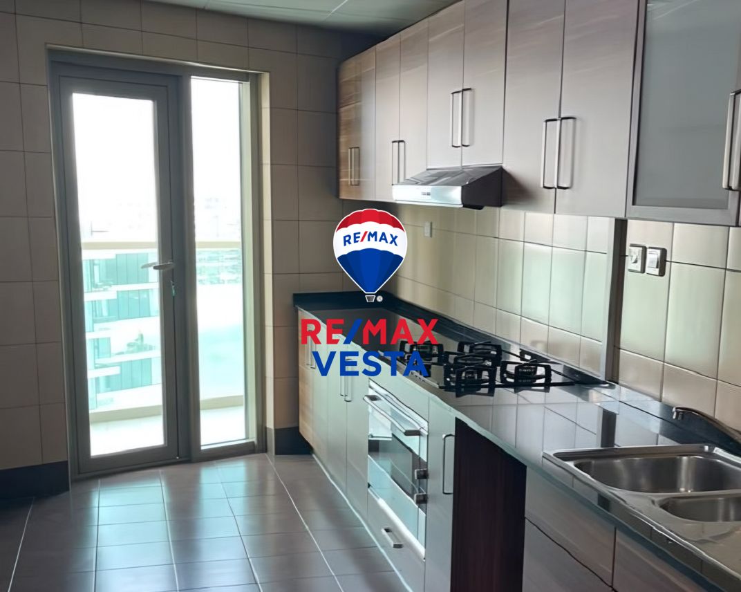 Panoramic Sea View | Maid Room | Large Balcony | Rented Unit W/High ROI