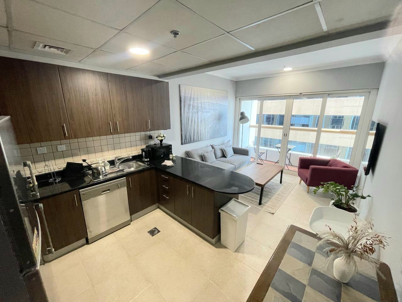 Sea View | High Floor | Next to Tram