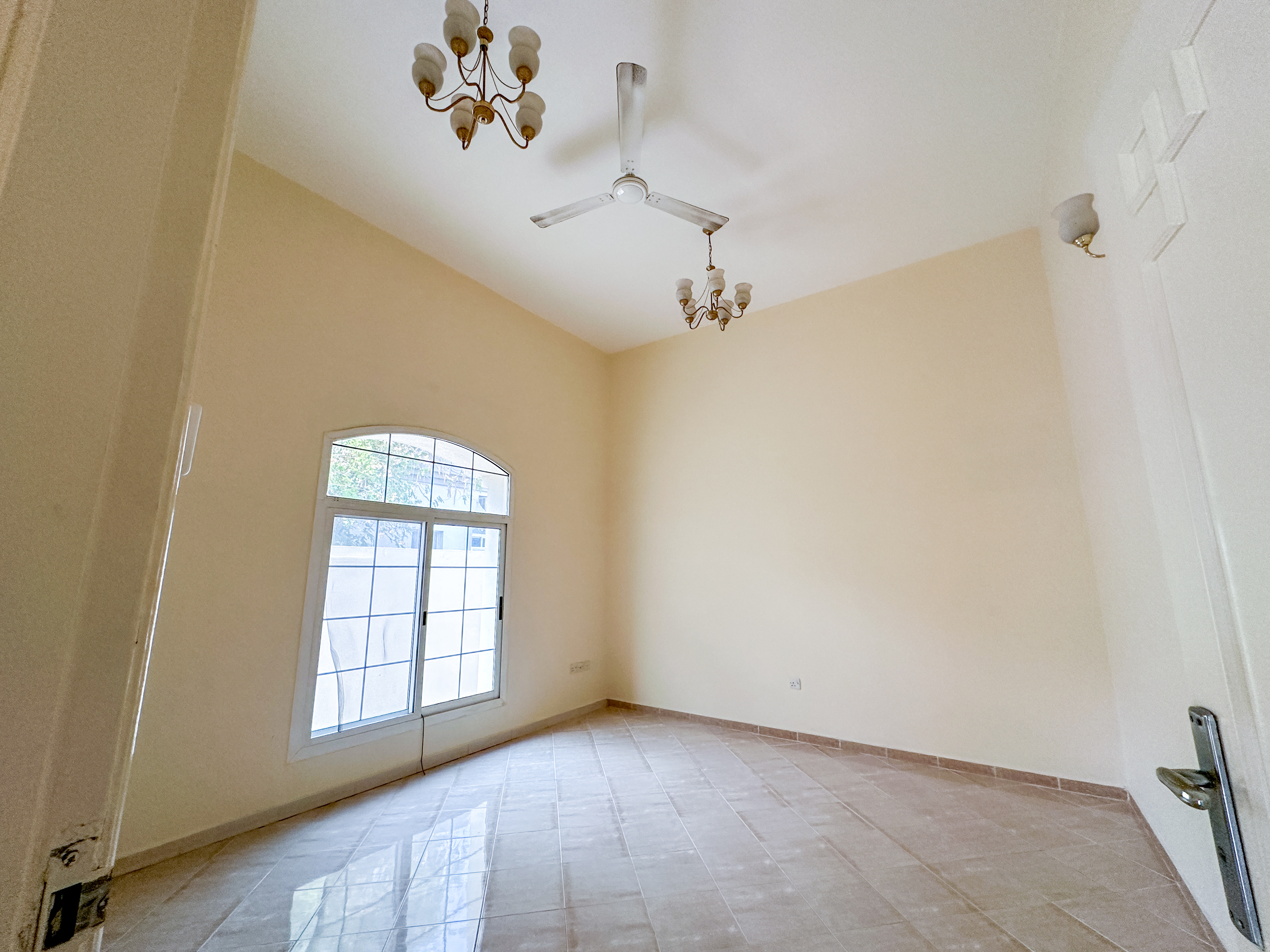 Spacious Villa | Family-Friendly Community | Prime Mirdif Location