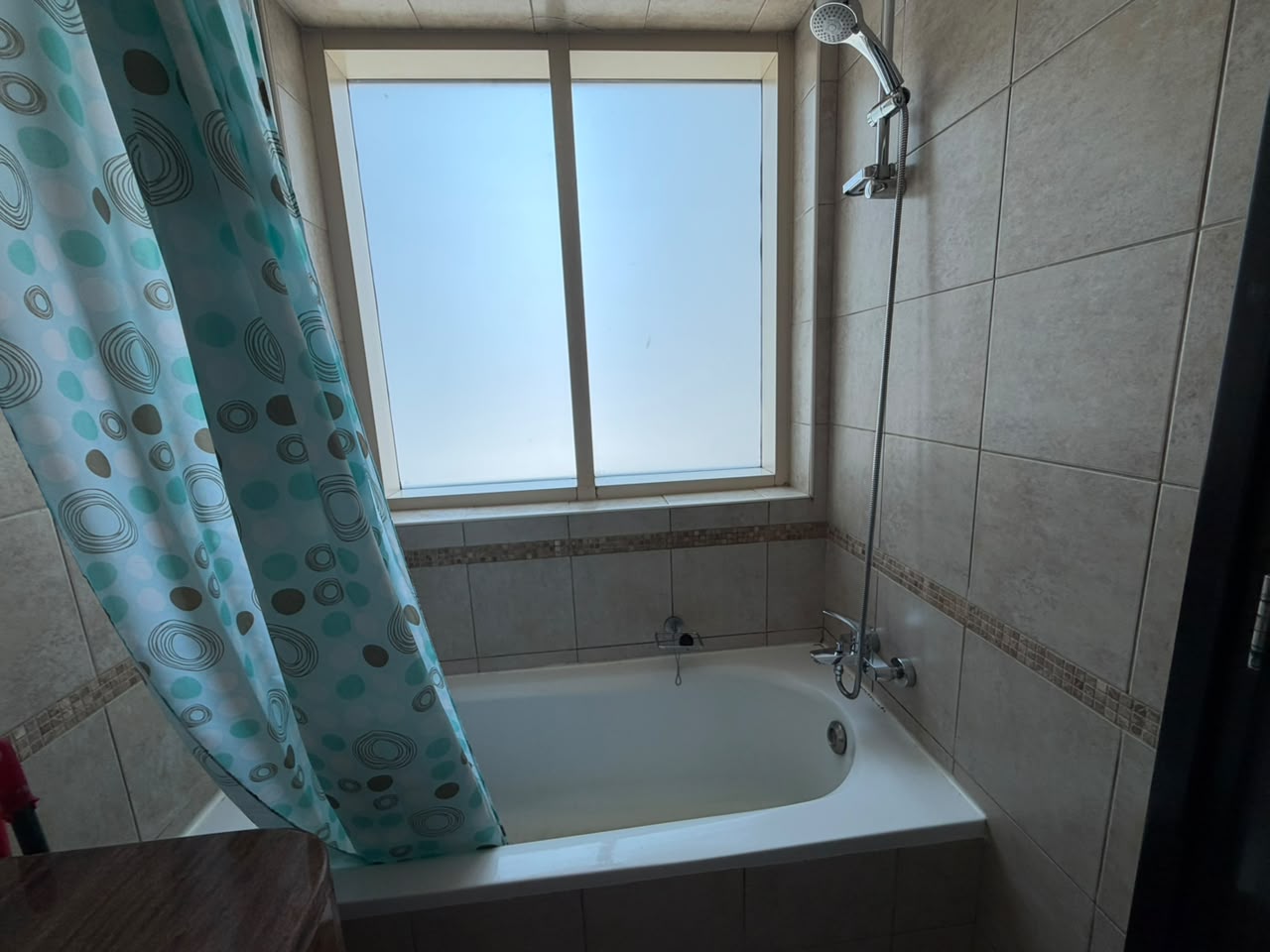 Bright & Modern Studio | Steps from Marina Walk & Beach