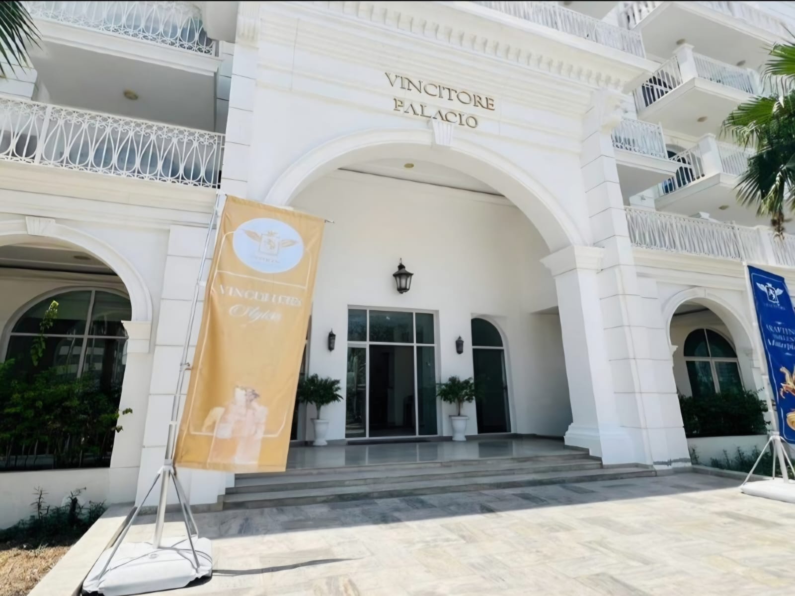 Bright Apartment | Spacious Layout | Open View