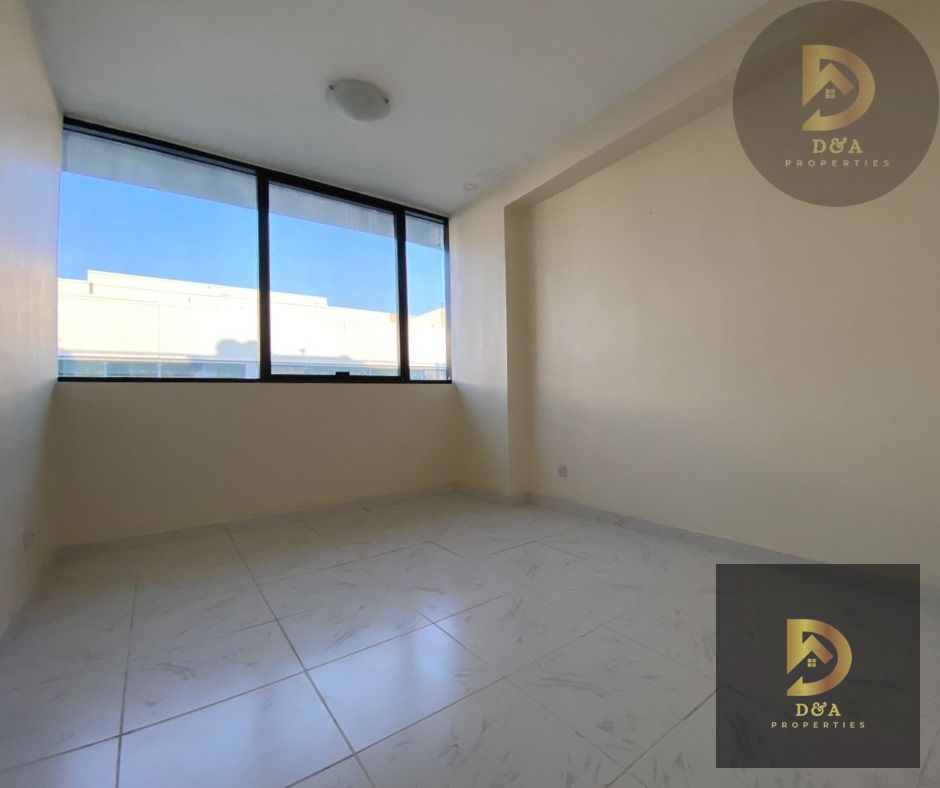 Spacious 3-Bedroom Apartment in Golden Sands 7, Al Mankhool, Bur Dubai | NO COMMISSION