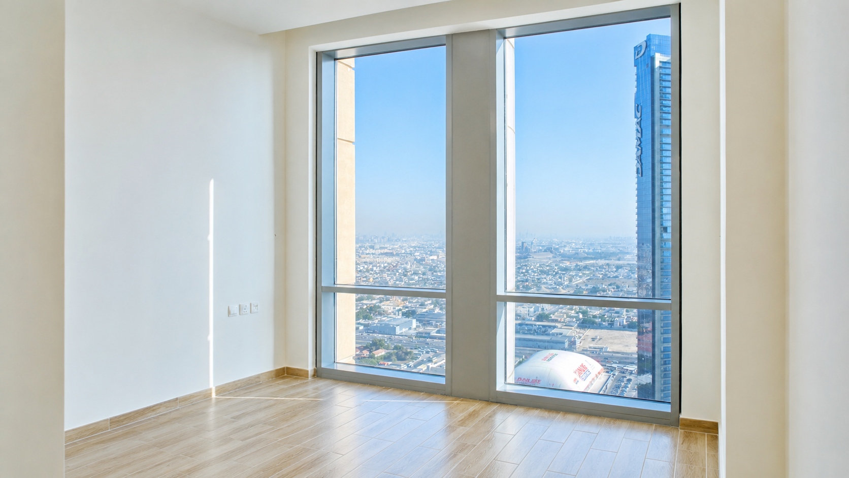 Luxury Waterfront Living | Elegant 2-Bedroom | Semi Furnished w/Balcony