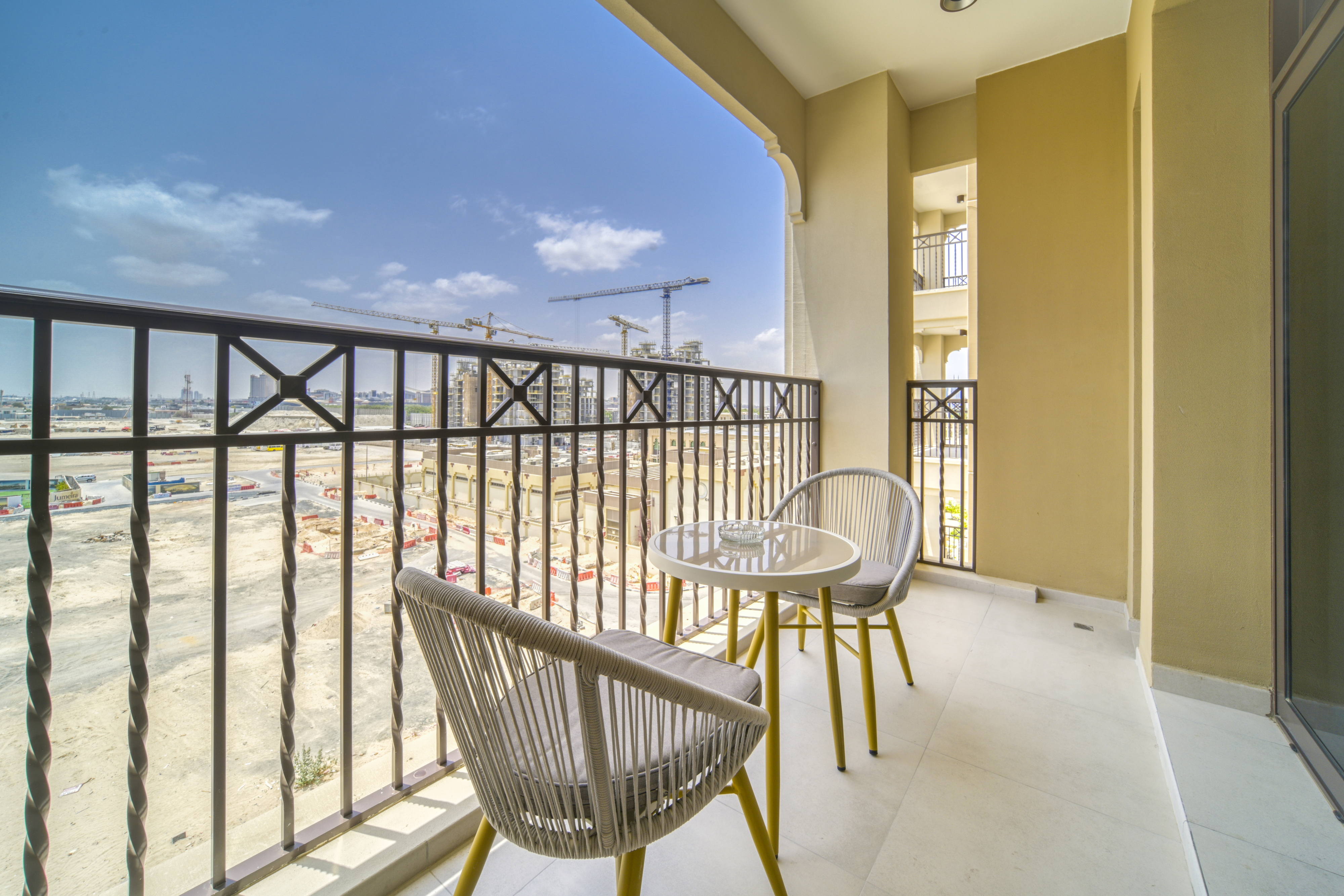 FULLY FURNISHED | HIGH RENTAL RETURN | SPACIOUS — Photo 6