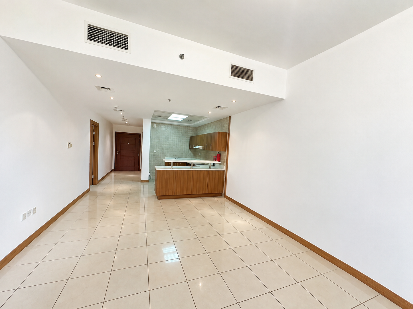 Next to Tram | Huge Layout | Ready To Move