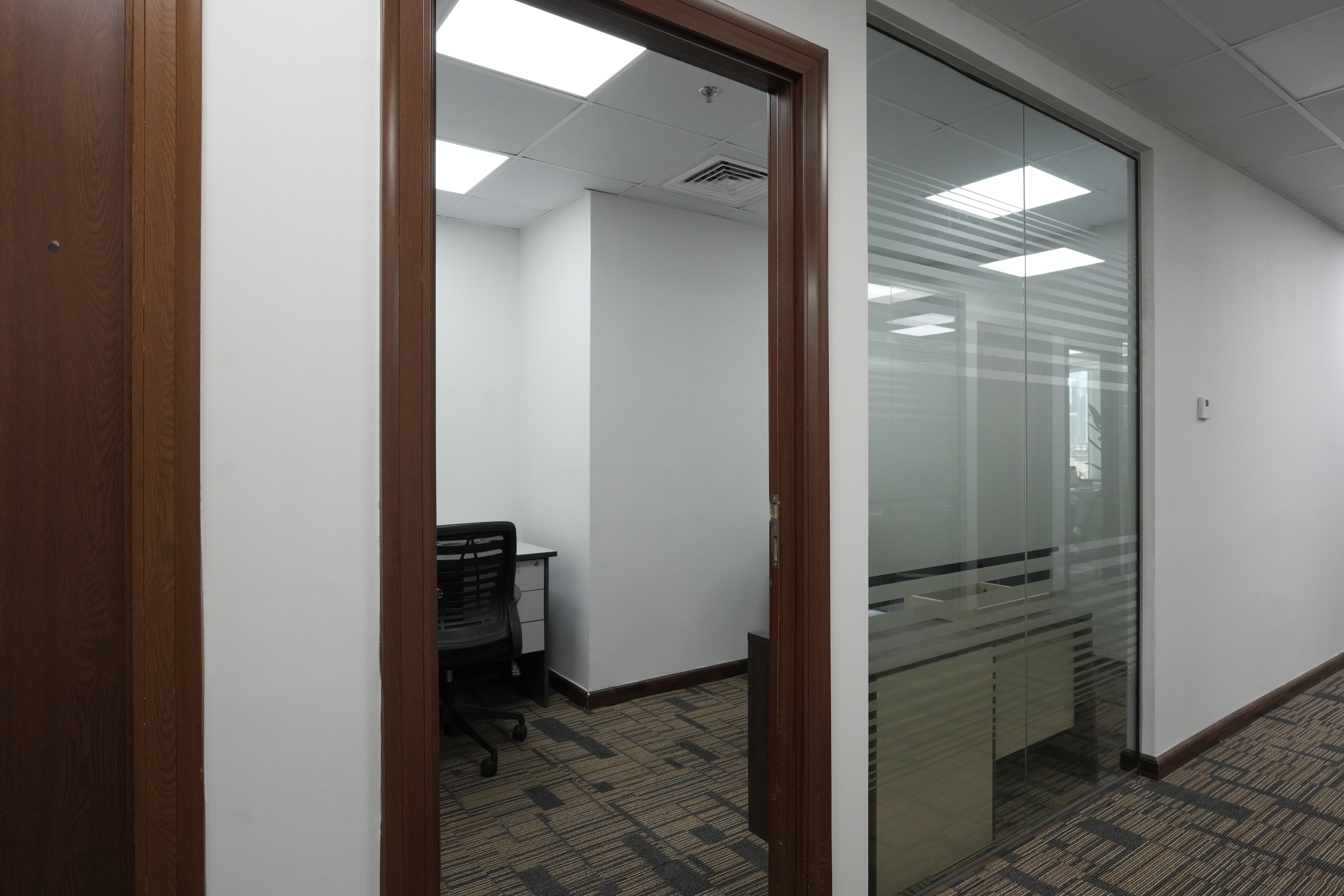 230SQFT | All Bills Included | Furnished Office | Canal View