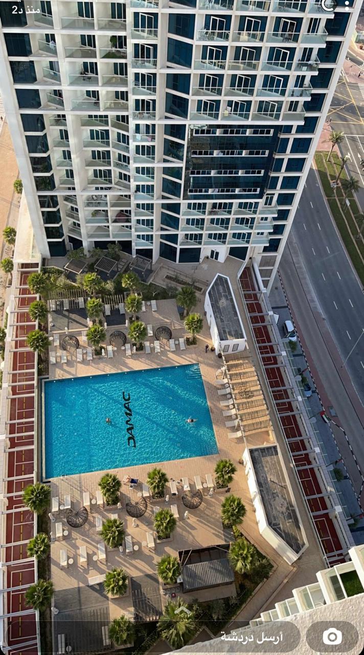 Canal View | Spacious Studio | Vacant