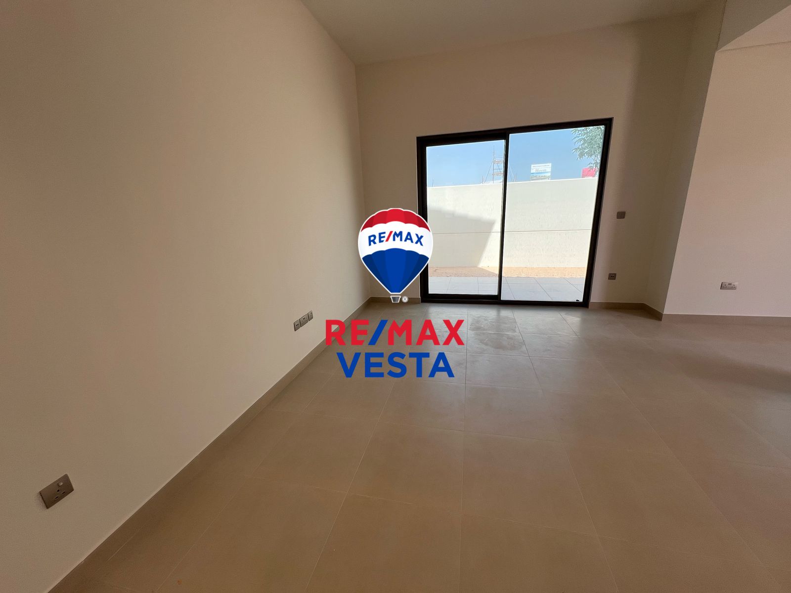 Brand New | Premium Location | Single Row | Vacant