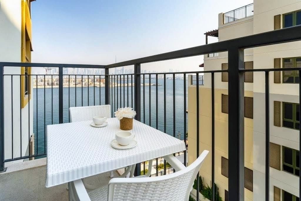 Premium Waterfront Apartment | Modern Finishes | Exclusive Community