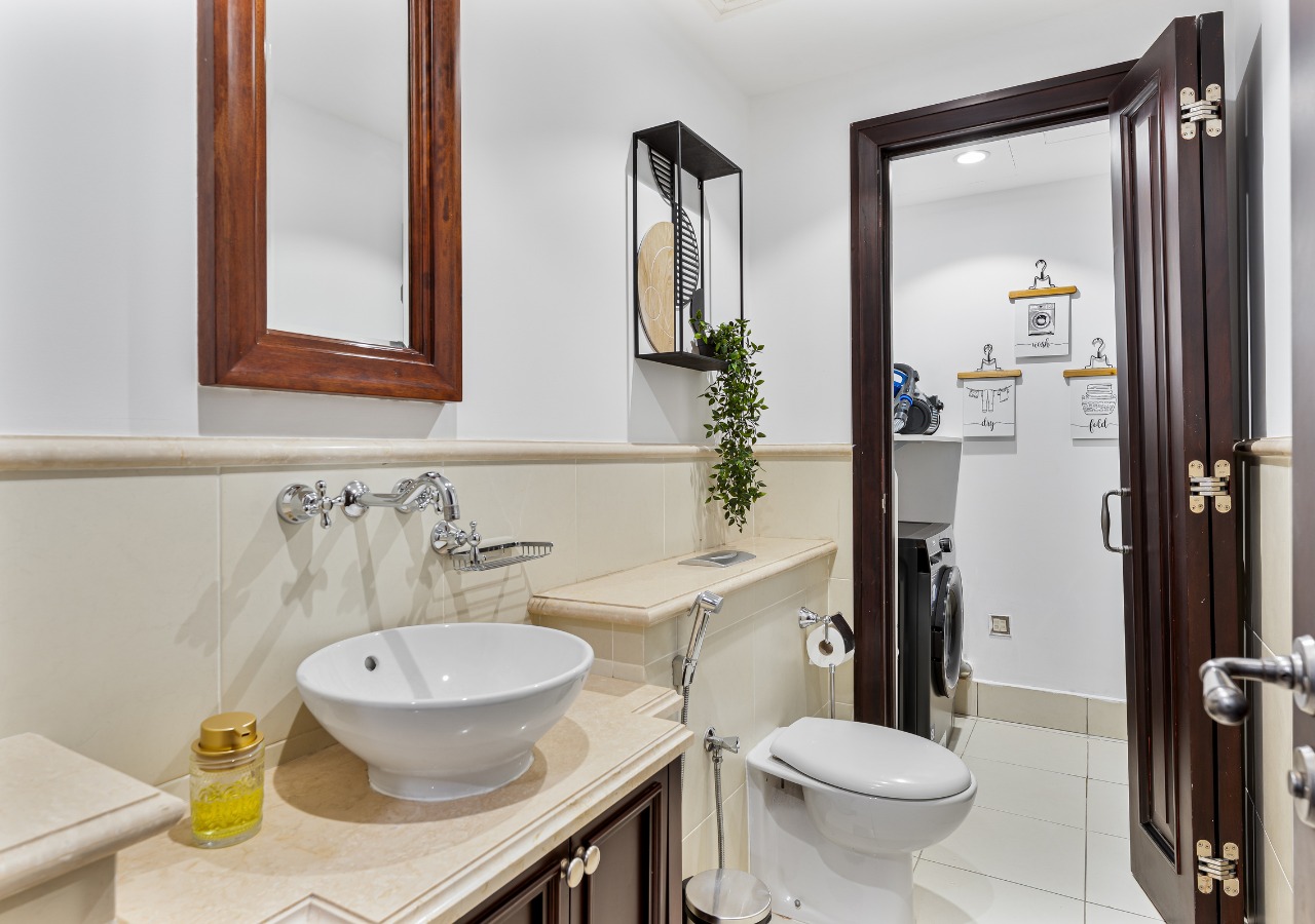 Luxurious Apartment | Fully Furnished | Monthly 12500 Including Bills