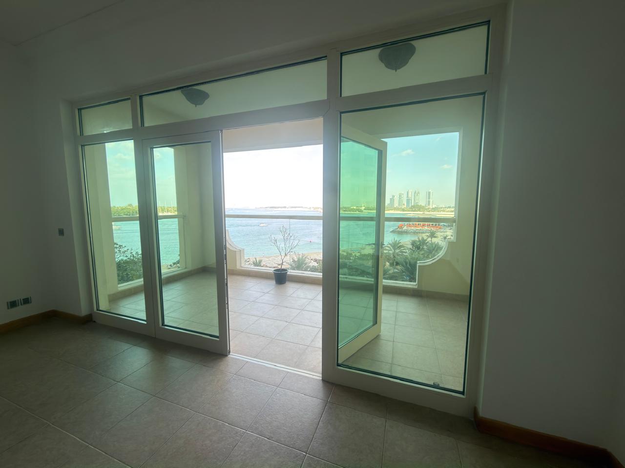 Maid | Full Sea View | Private Beach Access