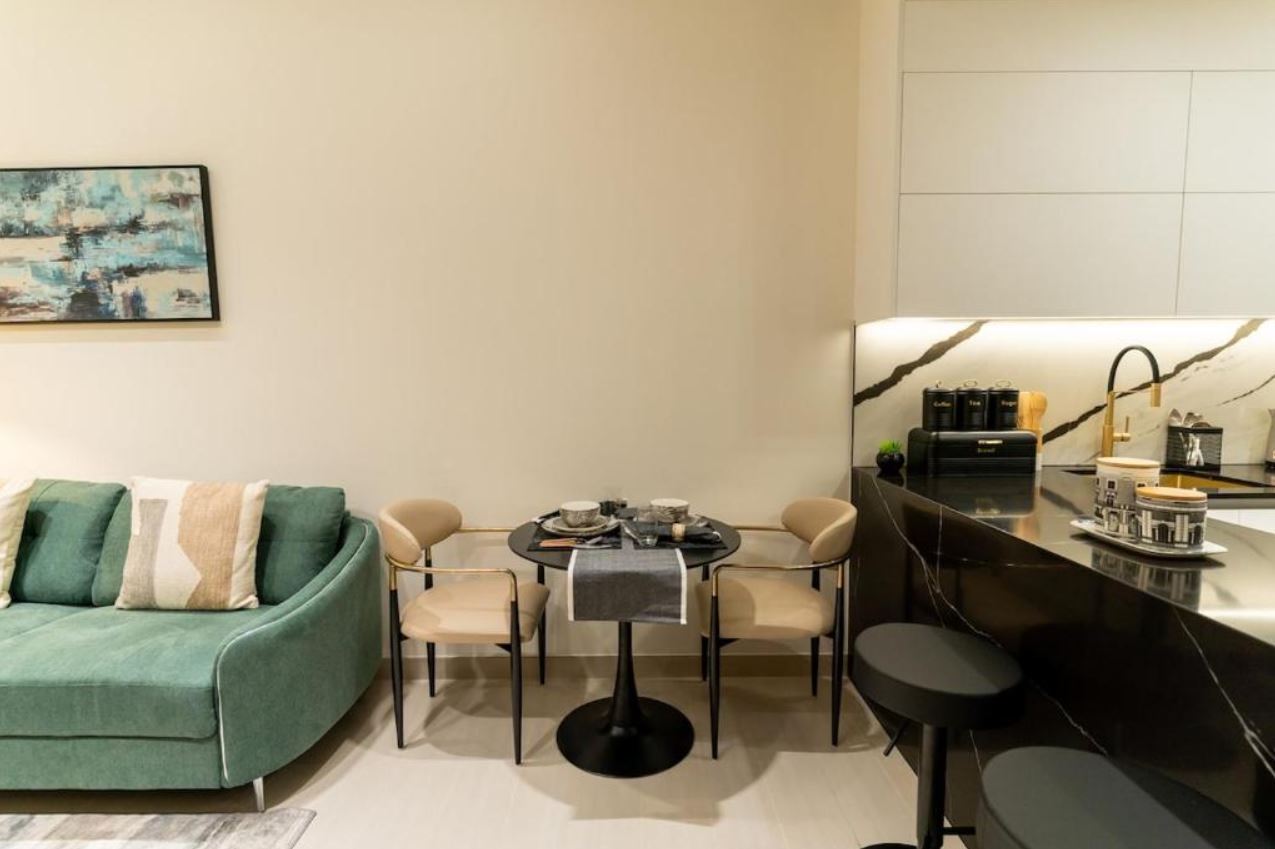 Canal View Residence | Luxury Living | Resort-Style Amenities