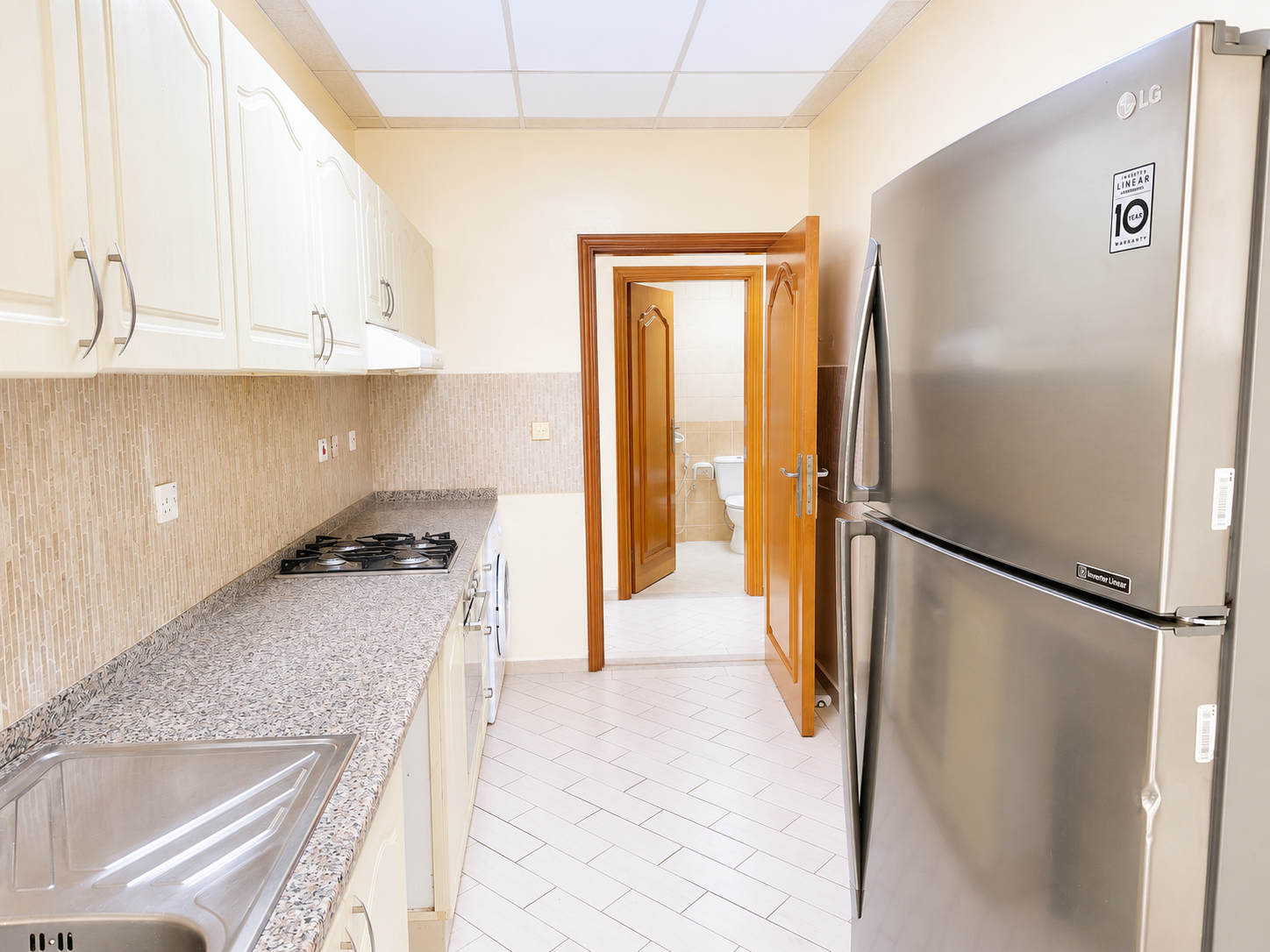 Spacious Layout | Near Metro | Family Sharing Allowed