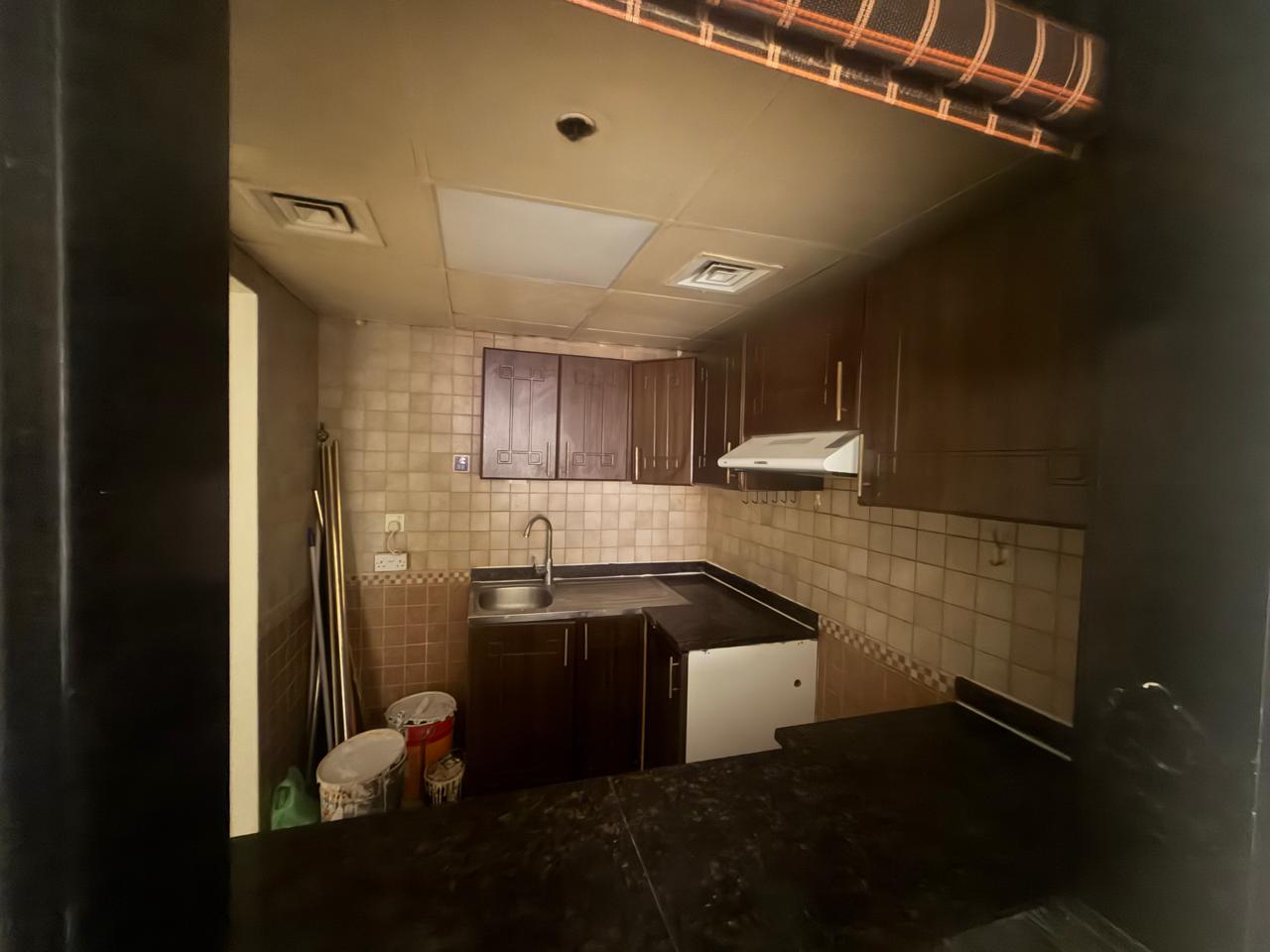 Prime Residence 1 | 1 Bed | 2 Baths | Parking photo 5