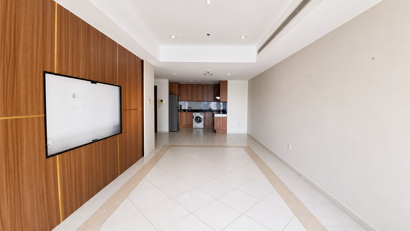 Elegant Apartment | Near Marina Walk | Sea View