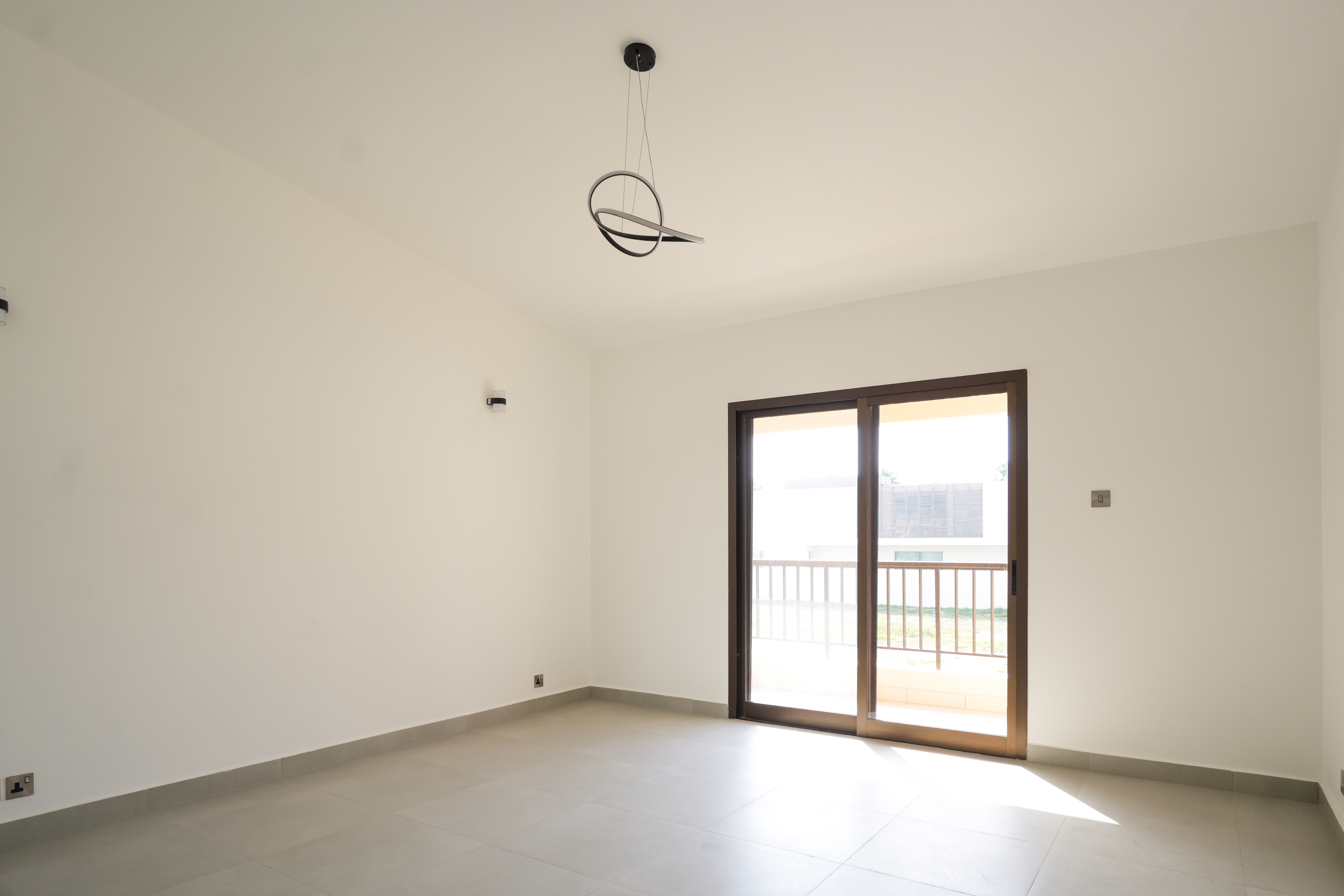 Fully Renovated 4BR + Maid Villa | Private Garden | Ready to Move | Jumeirah 3