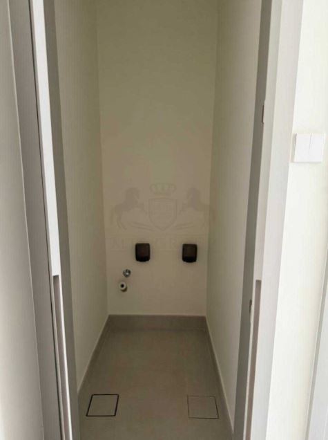 Close to Pool & Park | Brand New | Best Offer