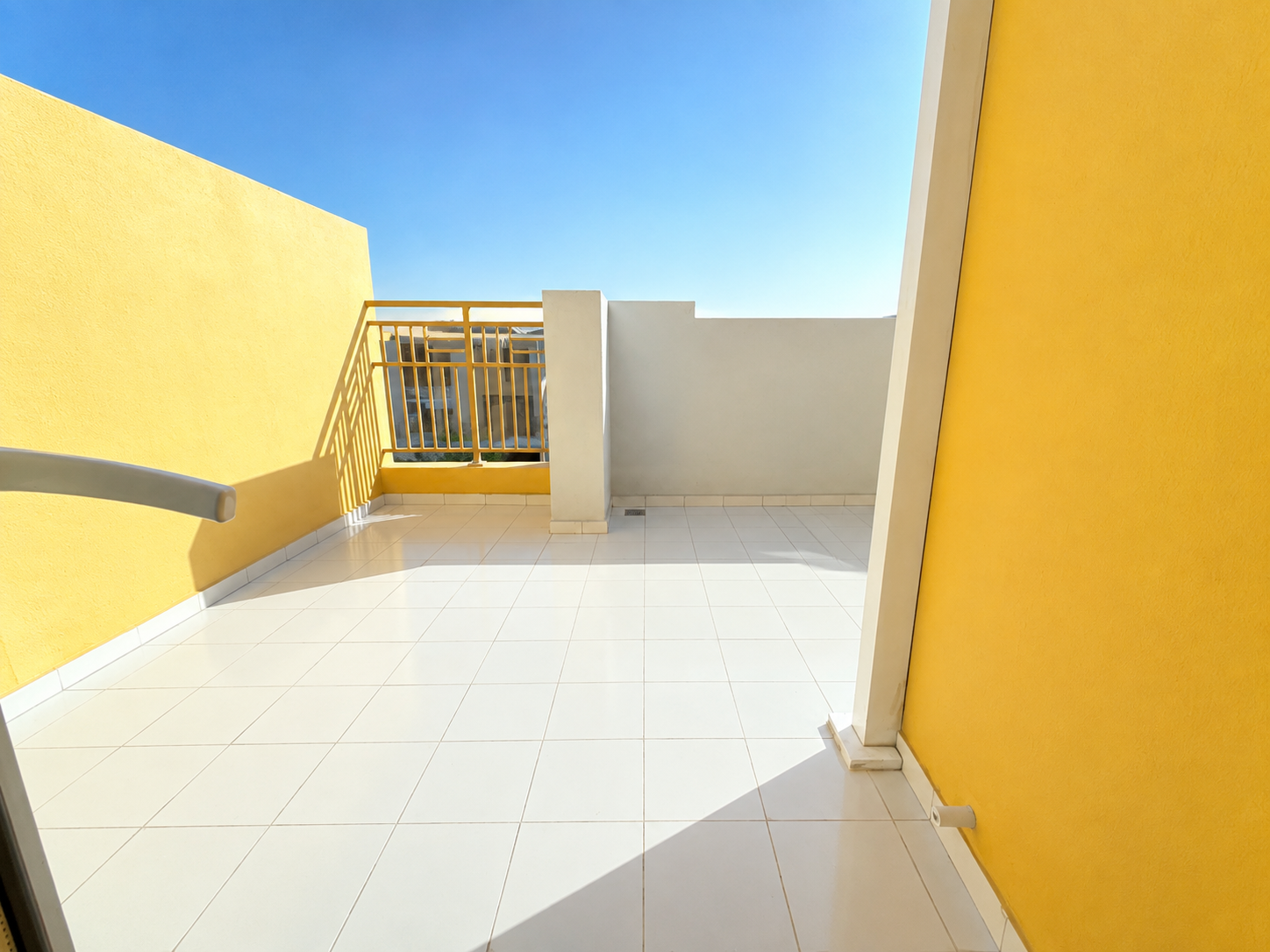 Single-Row | Middle Unit | Ready to Move