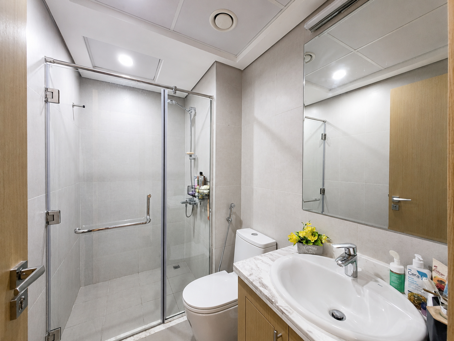 Bright & Spacious | Family-Friendly Location | Ready to Move