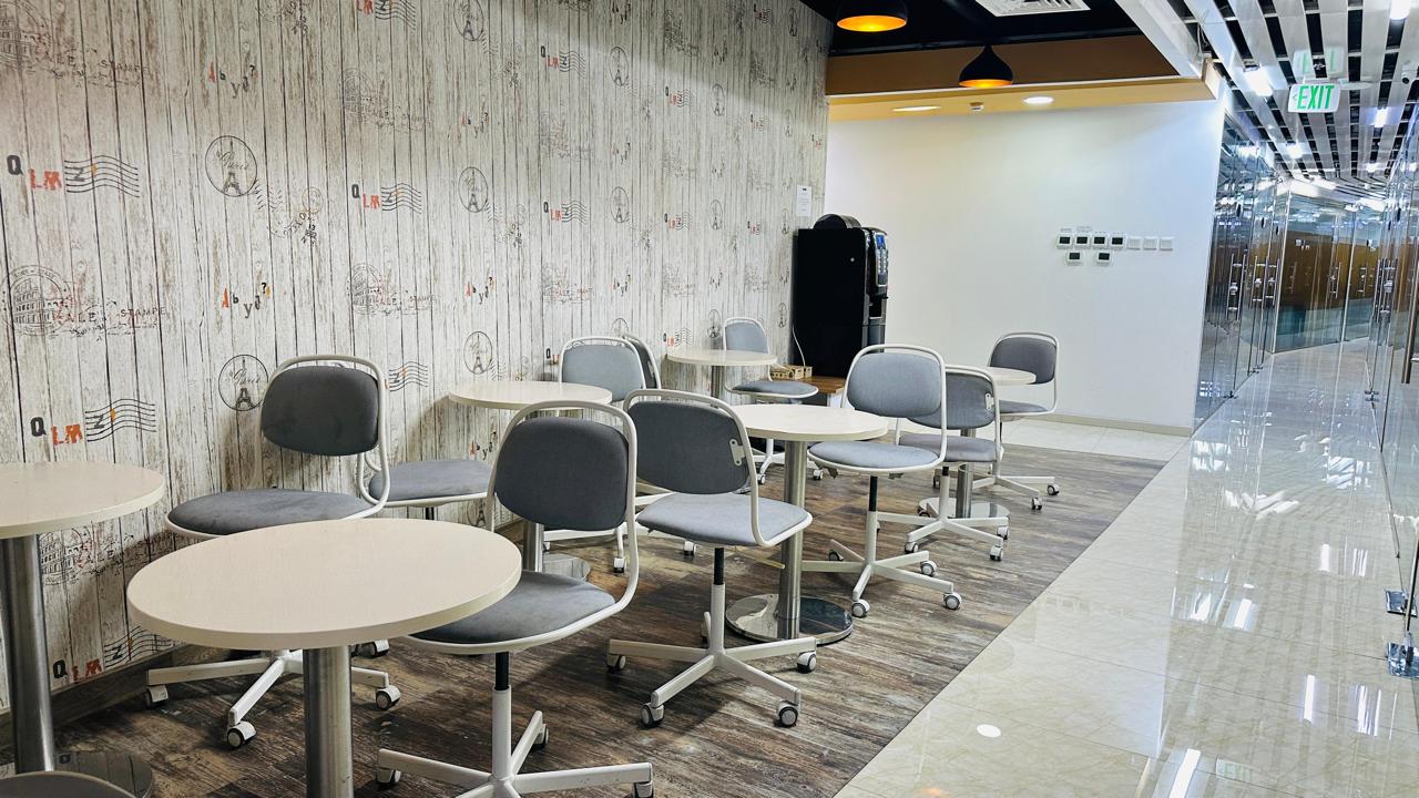 Fitted Office | Canal & Road View | Prime Location