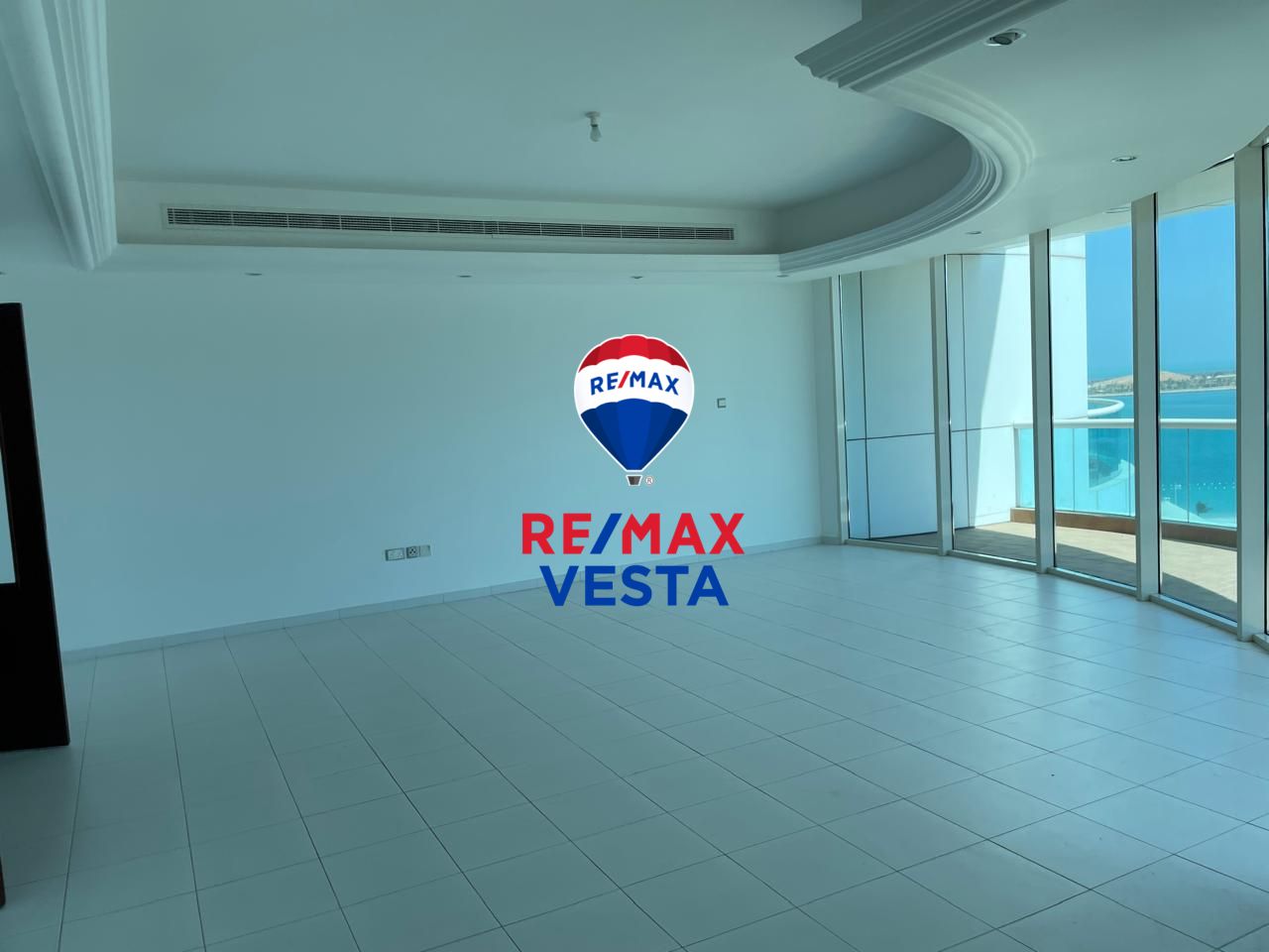 Modern 3+Maids  | Breathtaking Views | Immediate Move-In | Duplex