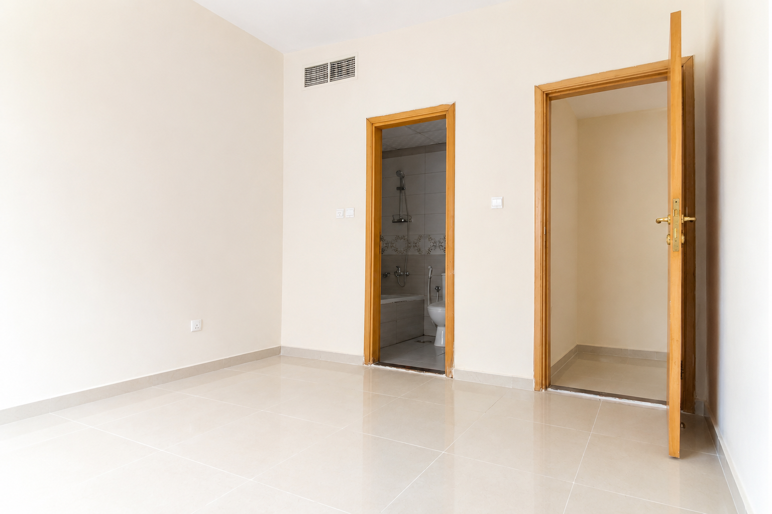 Spacious 1BHK | Balcony | Closed Kitchen